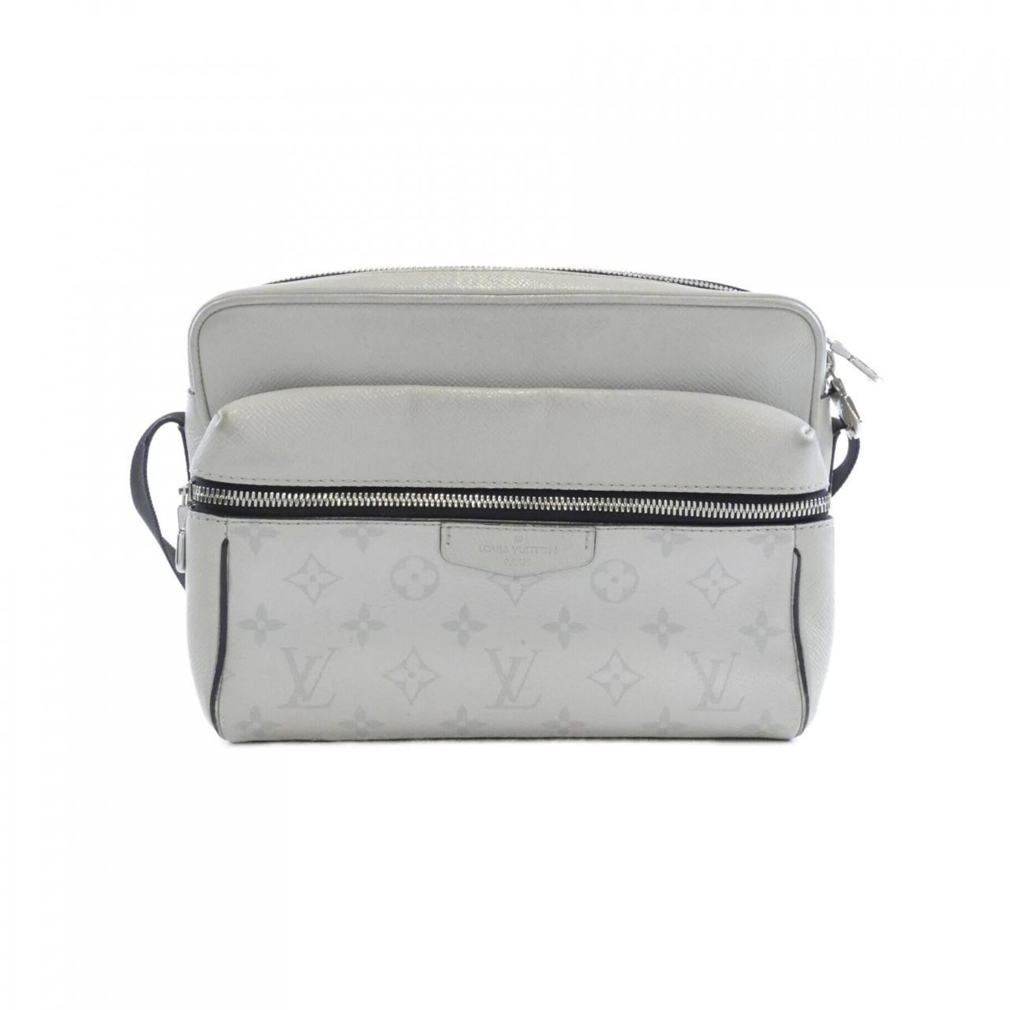 Outdoor Messenger Bag Monogram Taigarama