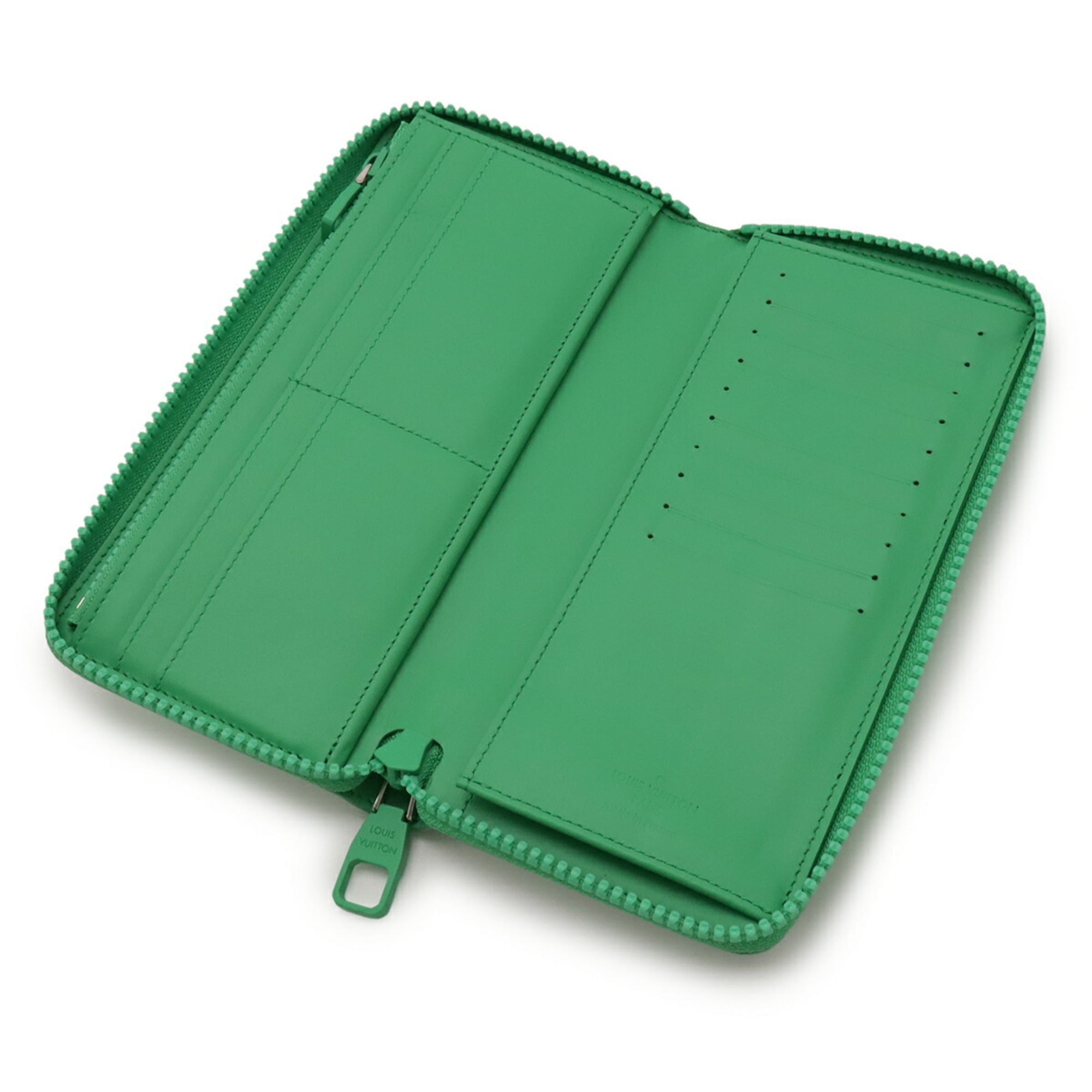 Louis Vuitton Green Vert Leather Long Wallet (Bi-Fold) (Pre-Owned)