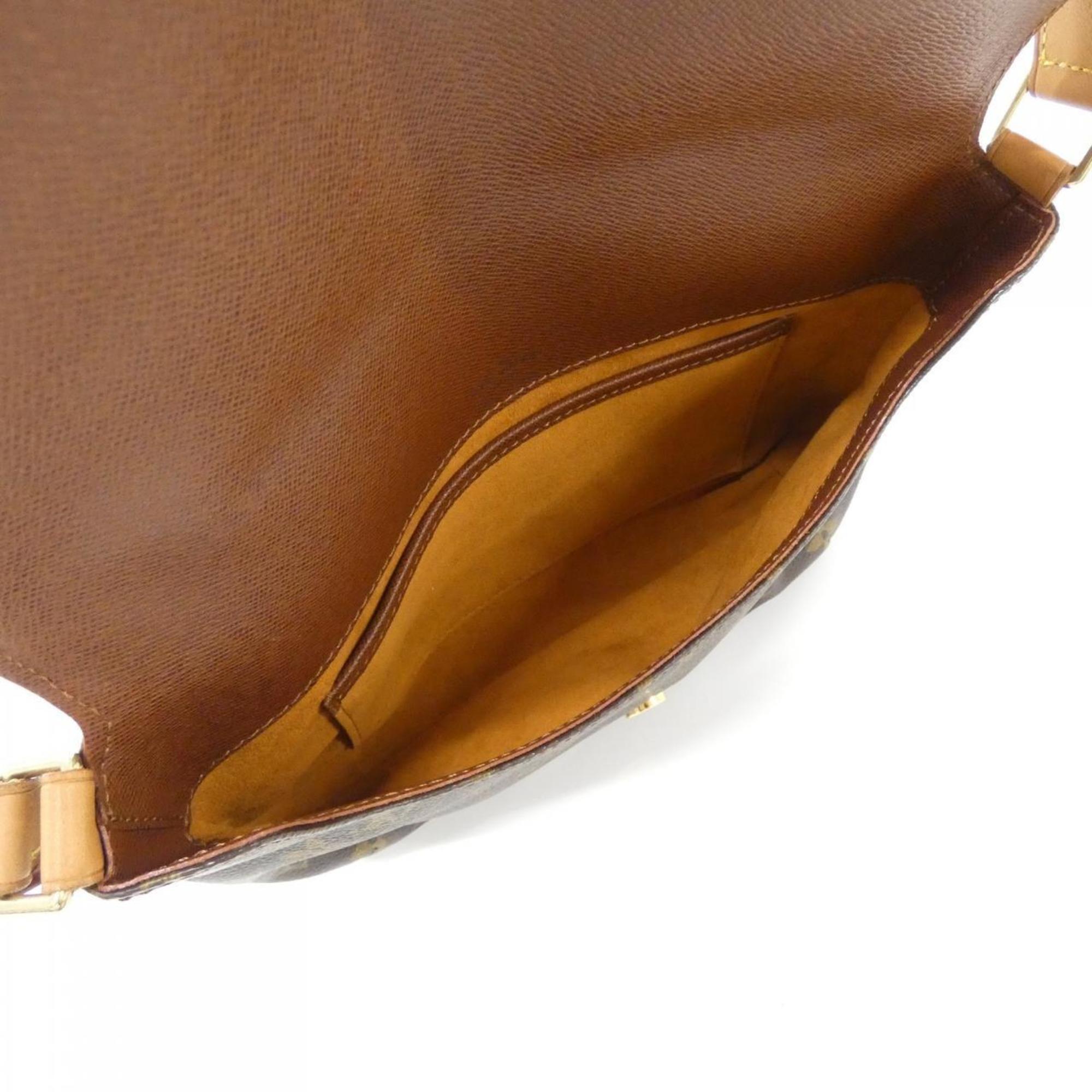 Louis Vuitton Marron Coated Canvas Shoulder Bag (Pre-Owned)