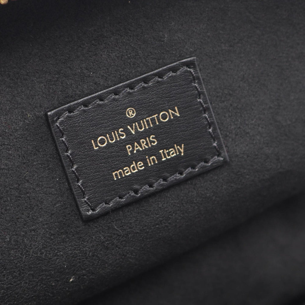 Louis Vuitton Black Leather Handbag (Pre-Owned)