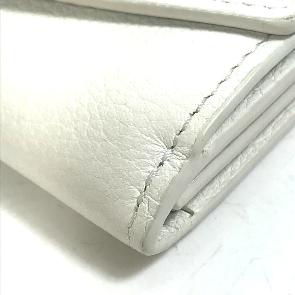 Louis Vuitton White Leather Wallet (Tri-Fold) (Pre-Owned)