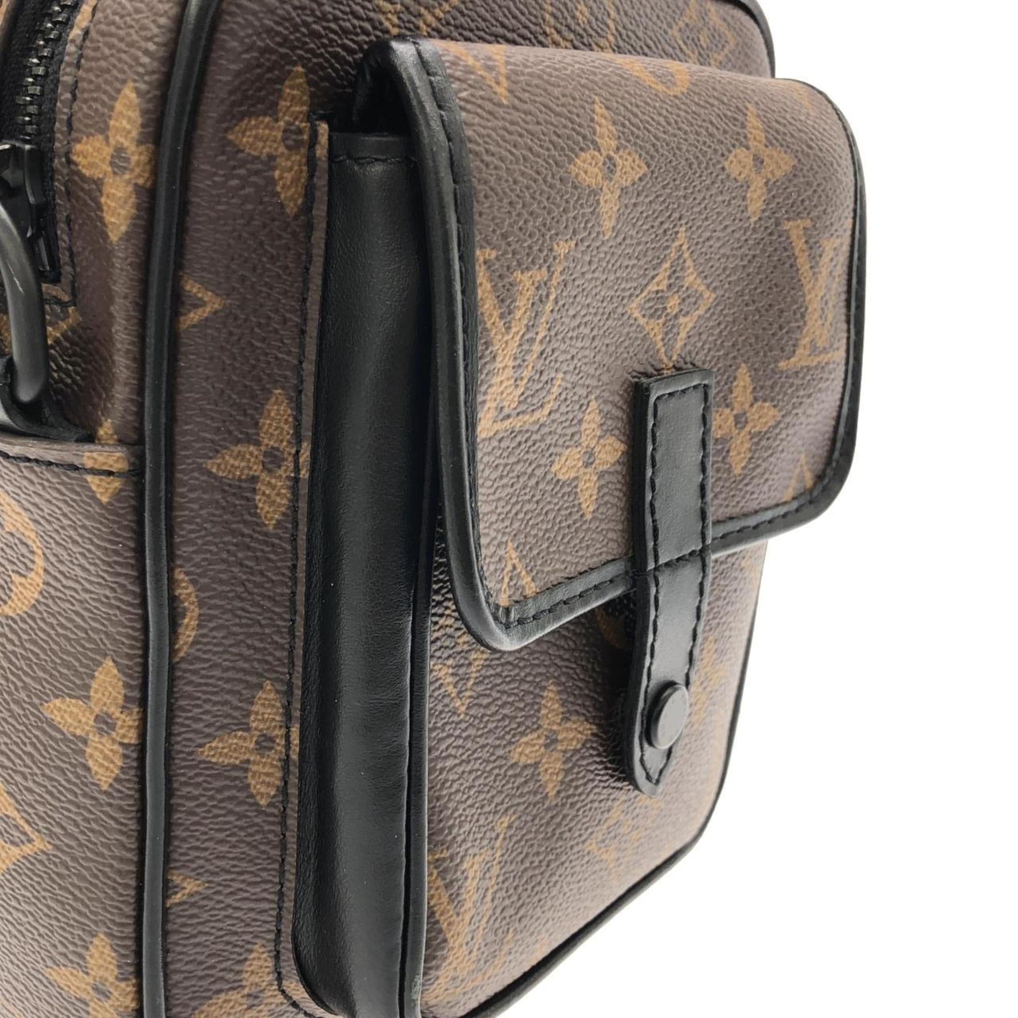 Louis Vuitton Marron Coated Canvas Shoulder Bag (Pre-Owned)