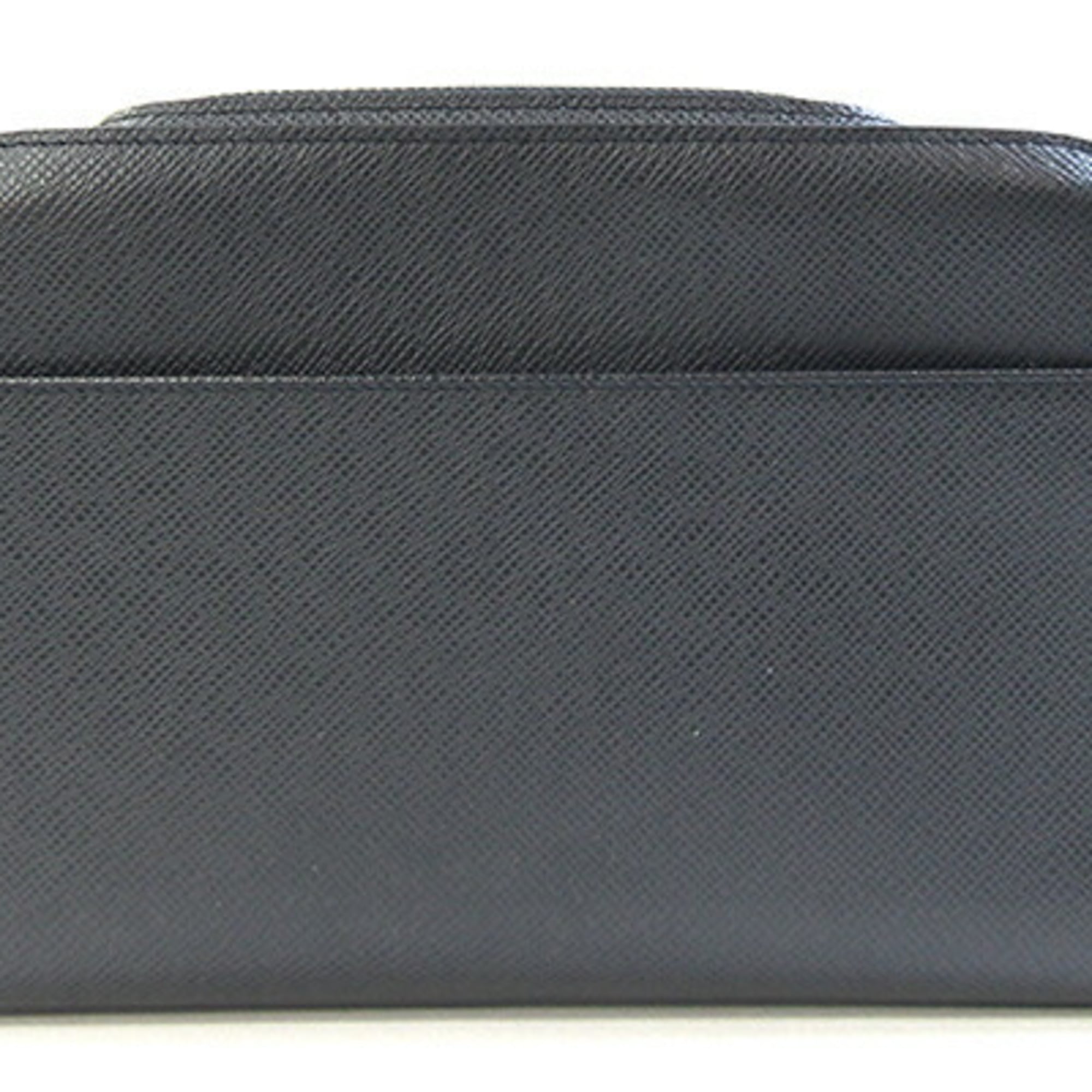 Louis Vuitton Ardoise Black Taiga Leather Clutch Bag (Pre-Owned)