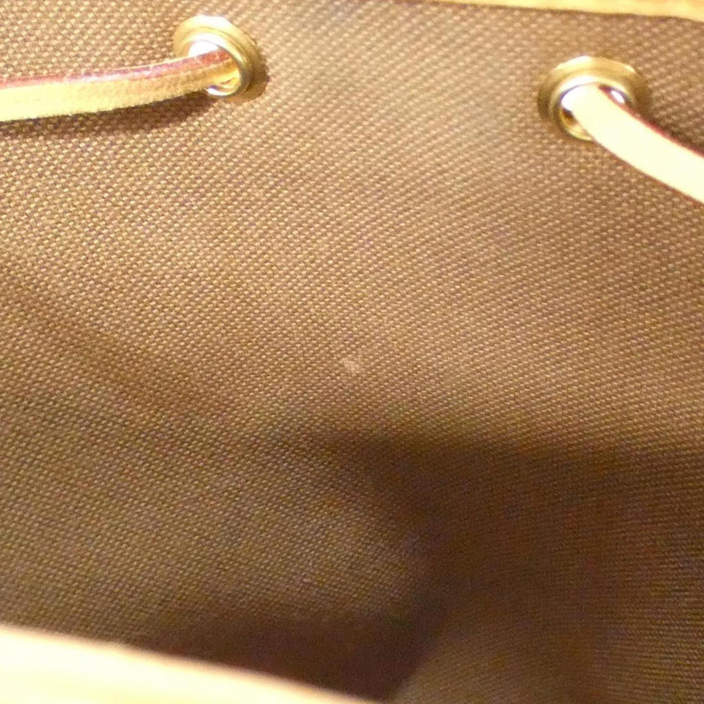 Louis Vuitton Marron Coated Canvas Shoulder Bag (Pre-Owned)