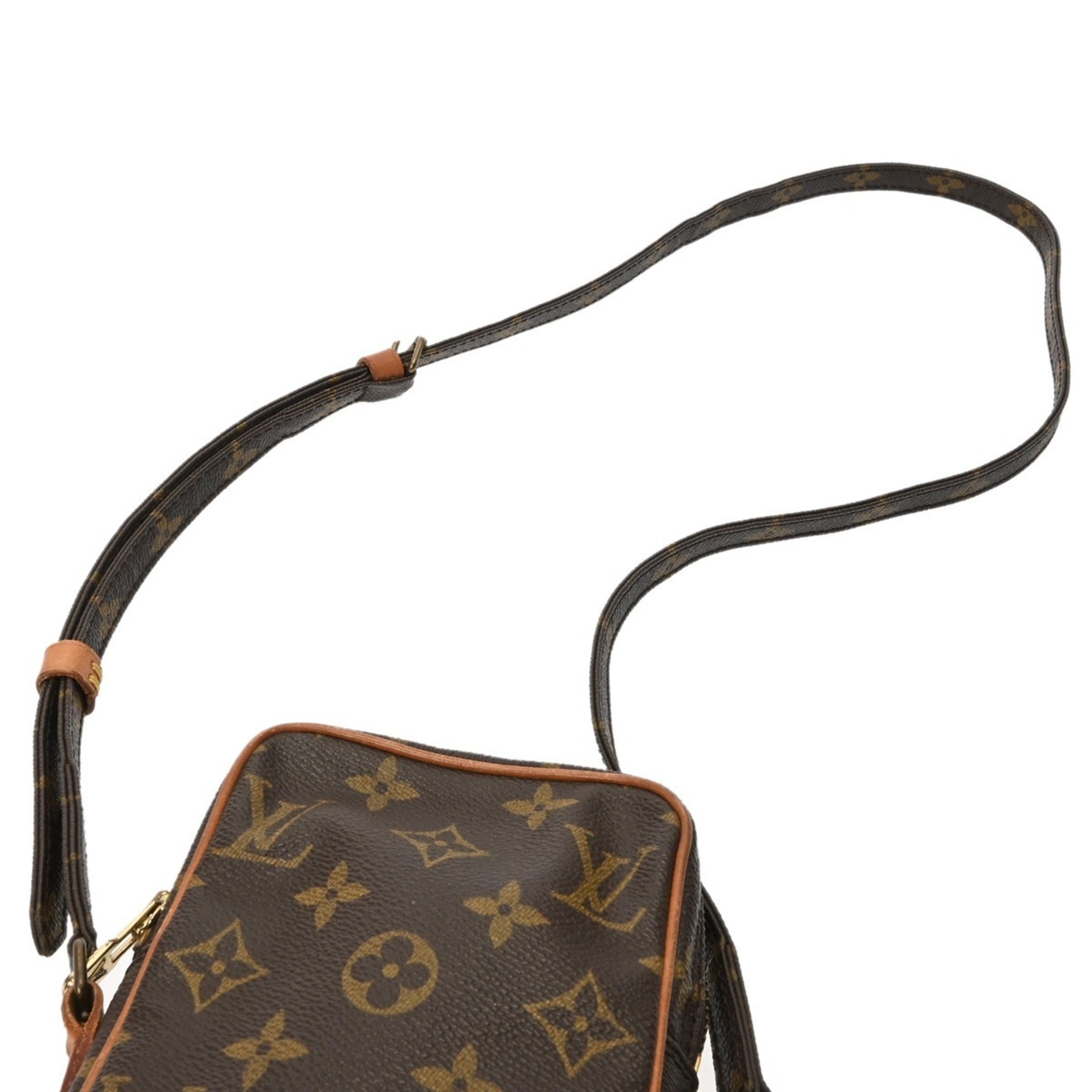 Louis Vuitton Brown Canvas Monogram Shoulder Bag (Pre-Owned)