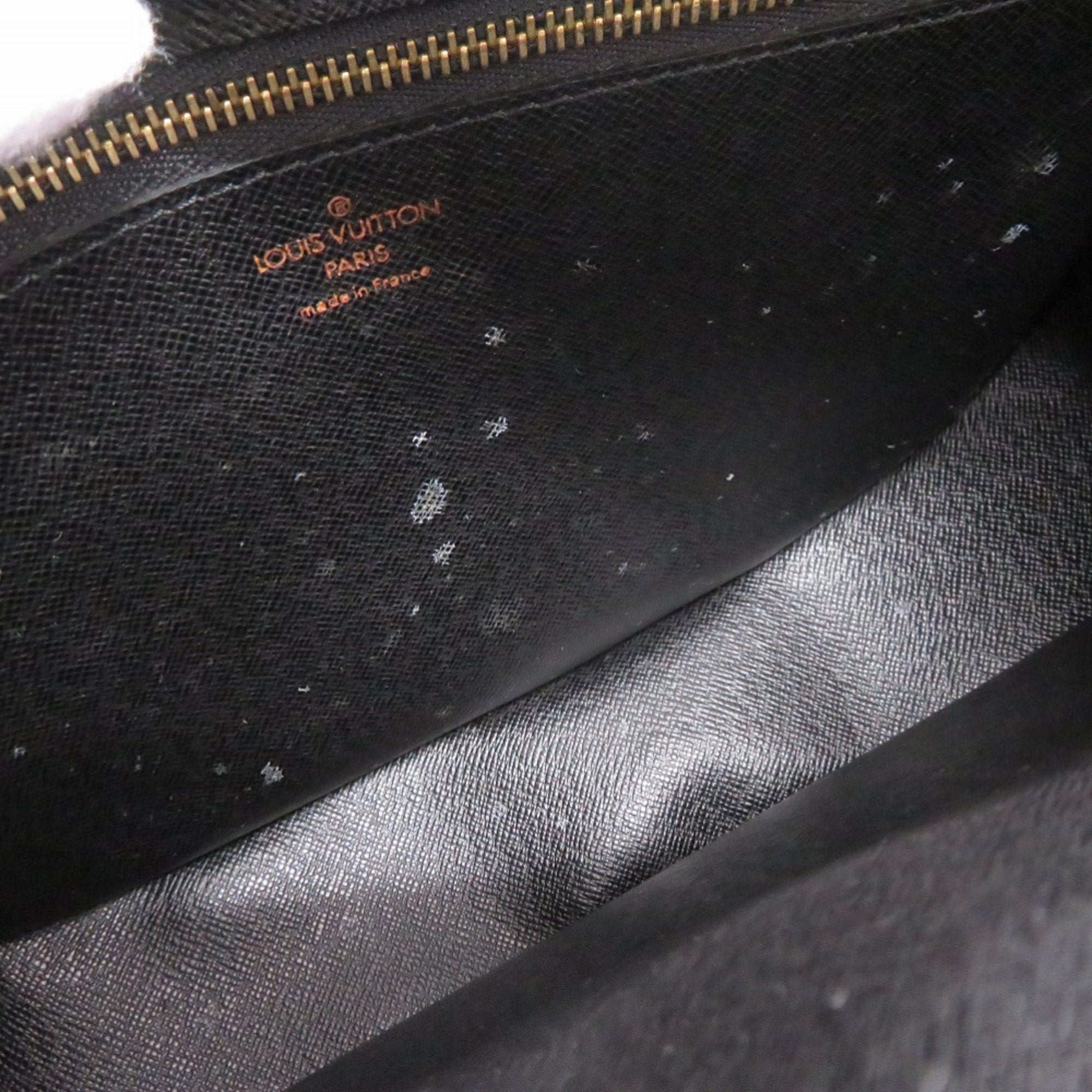 Louis Vuitton Green Epi Leather Shoulder Bag (Pre-Owned)
