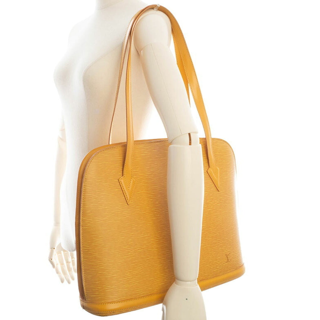 Louis Vuitton Yellow Epi Leather Shoulder Bag (Pre-Owned)