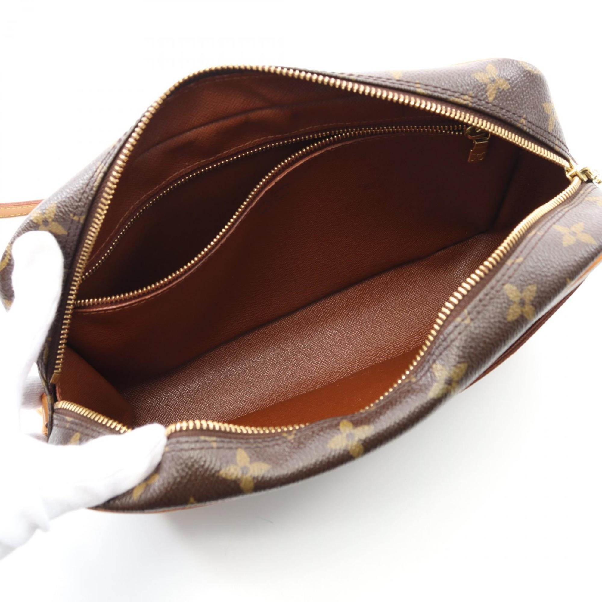 Louis Vuitton Brown Coated Canvas Shoulder Bag (Pre-Owned)
