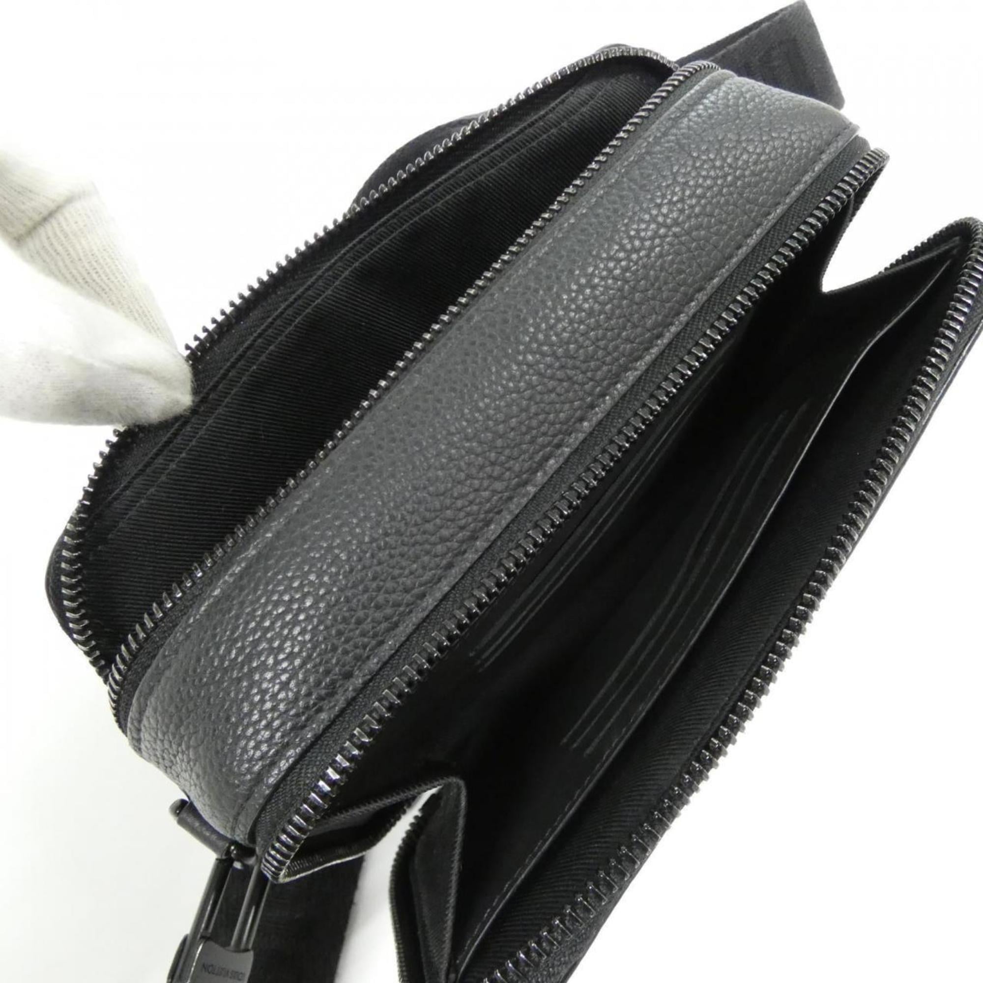Louis Vuitton Black Leather Shoulder Bag (Pre-Owned)