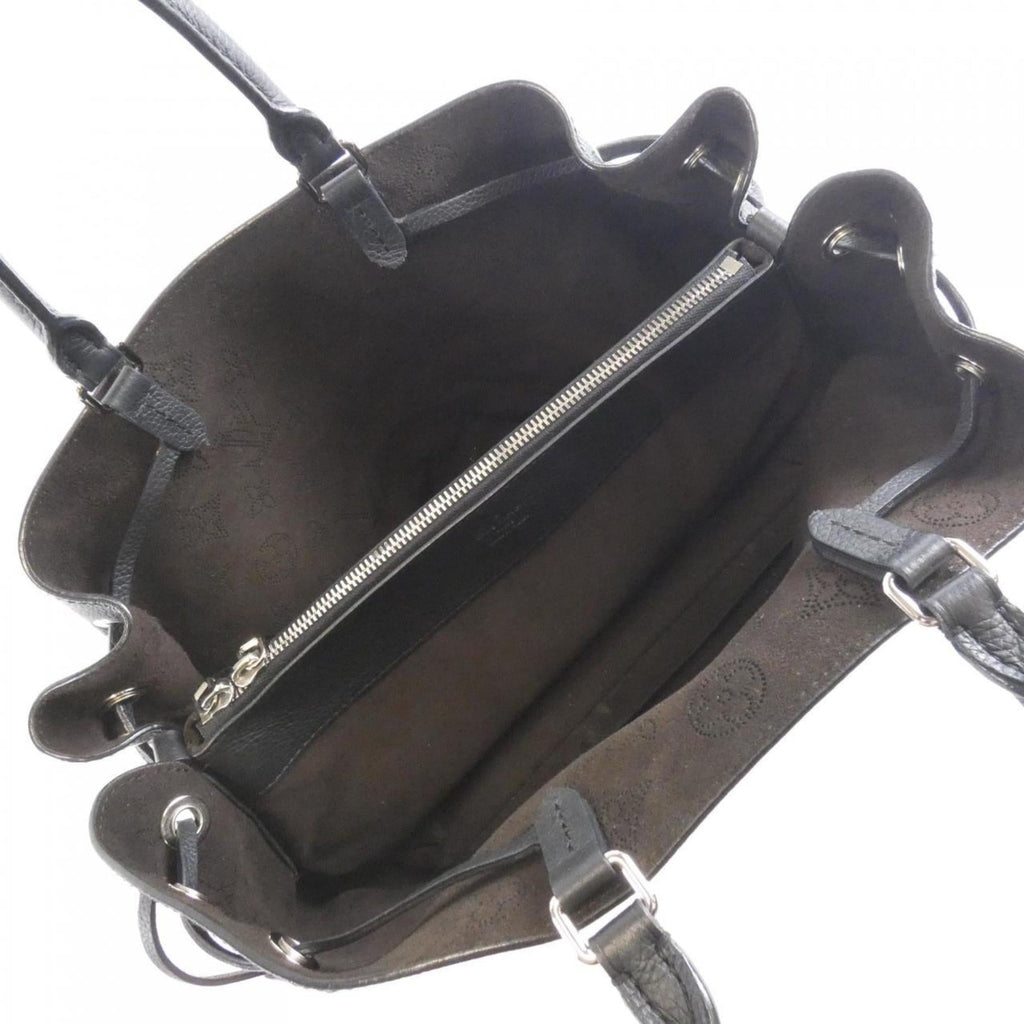Louis Vuitton Black Leather Handbag (Pre-Owned)