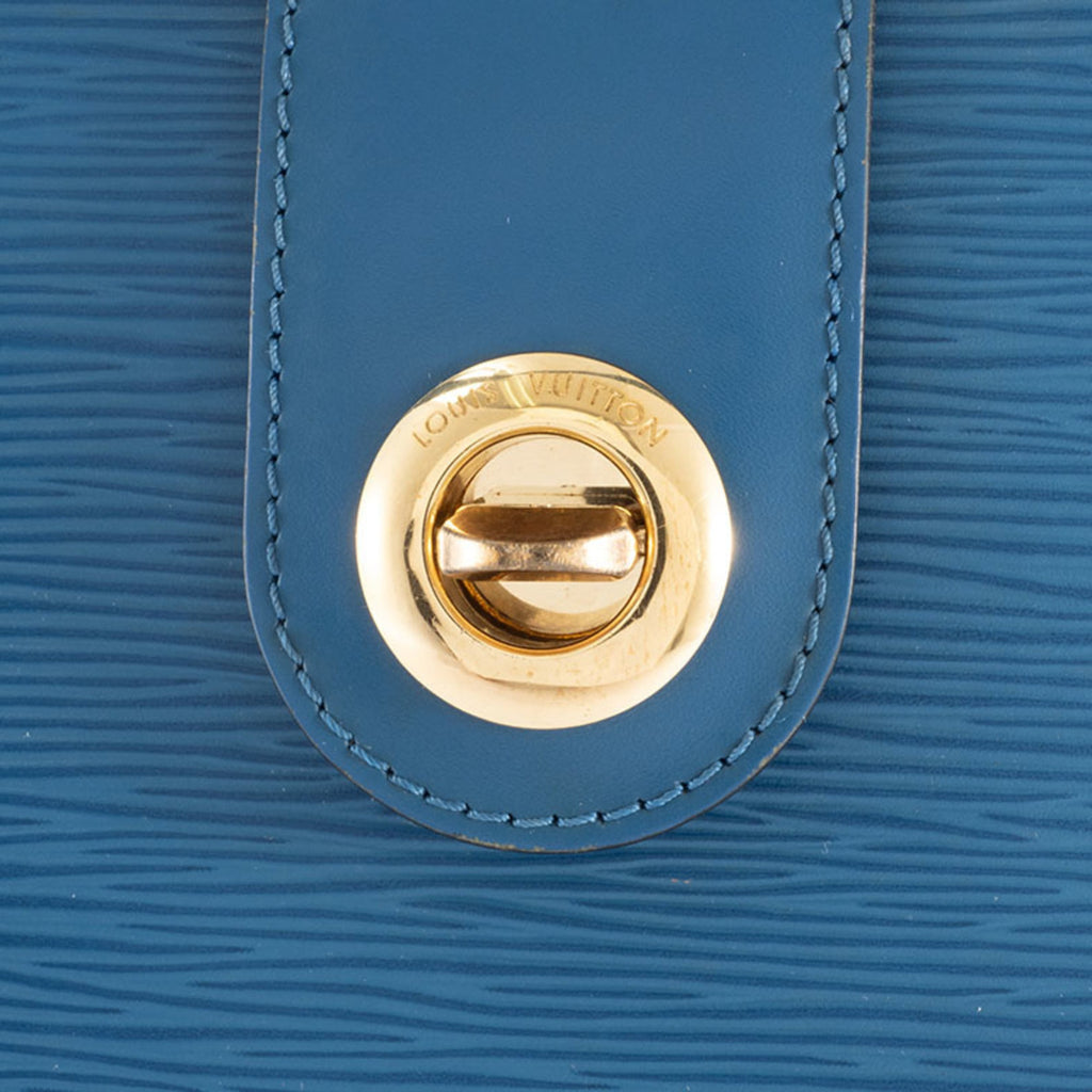 Louis Vuitton Epi Toledo Blue Epi Leather Shoulder Bag (Pre-Owned)