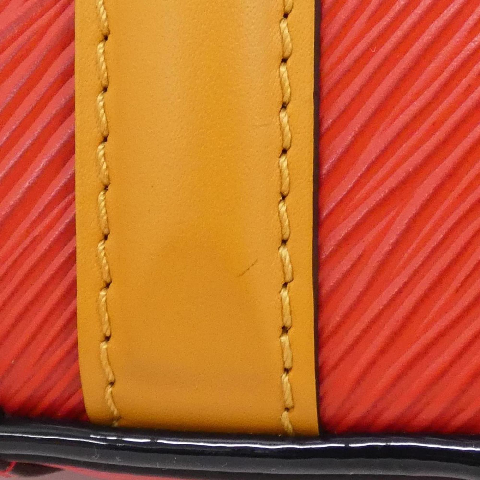 Louis Vuitton Rouge Leather Shoulder Bag (Pre-Owned)