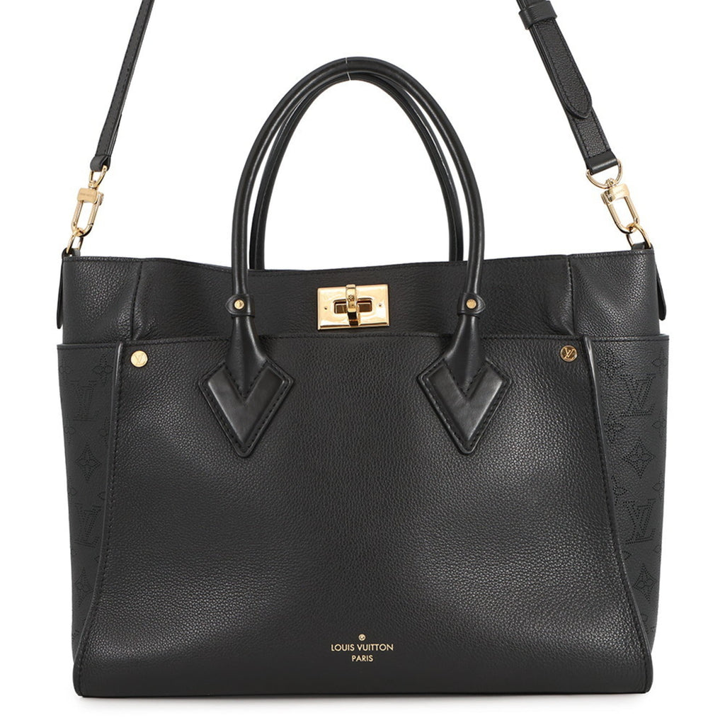 Louis Vuitton Noir Monogram Leather Handbag (Pre-Owned)