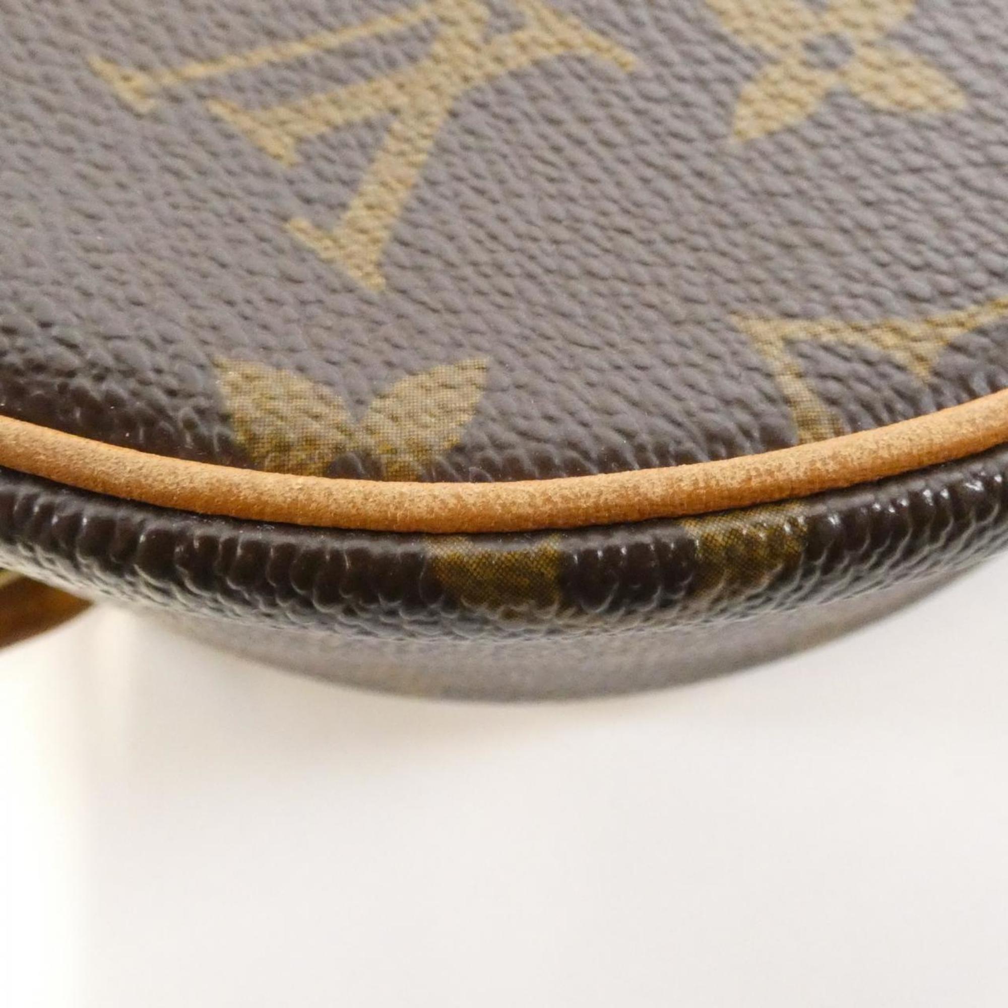 Louis Vuitton Marron Coated Canvas Shoulder Bag (Pre-Owned)
