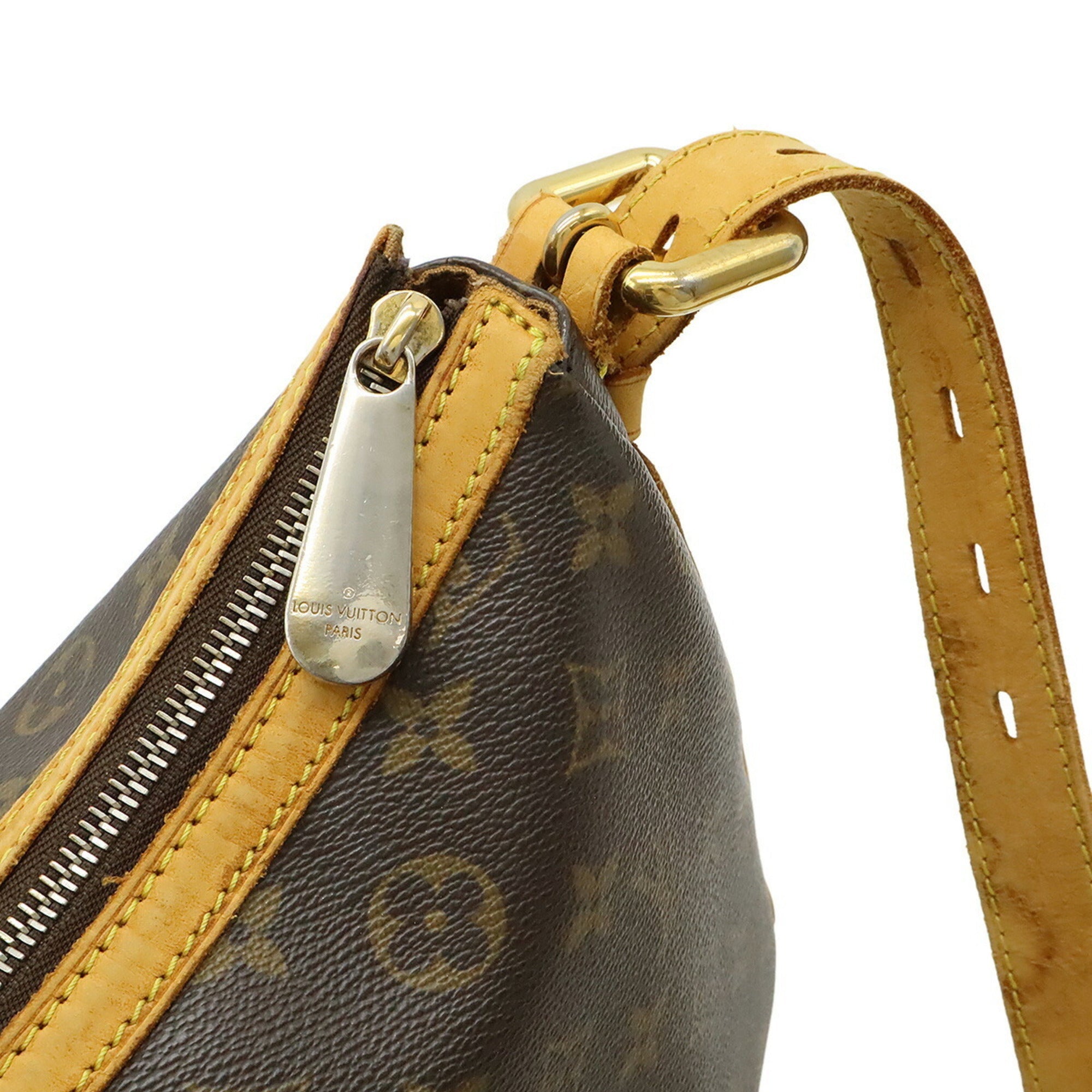 Louis Vuitton Brown Monogram Monogram Shoulder Bag (Pre-Owned)