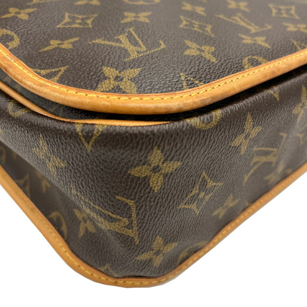 Louis Vuitton Brown Monogram Leather Shoulder Bag (Pre-Owned)