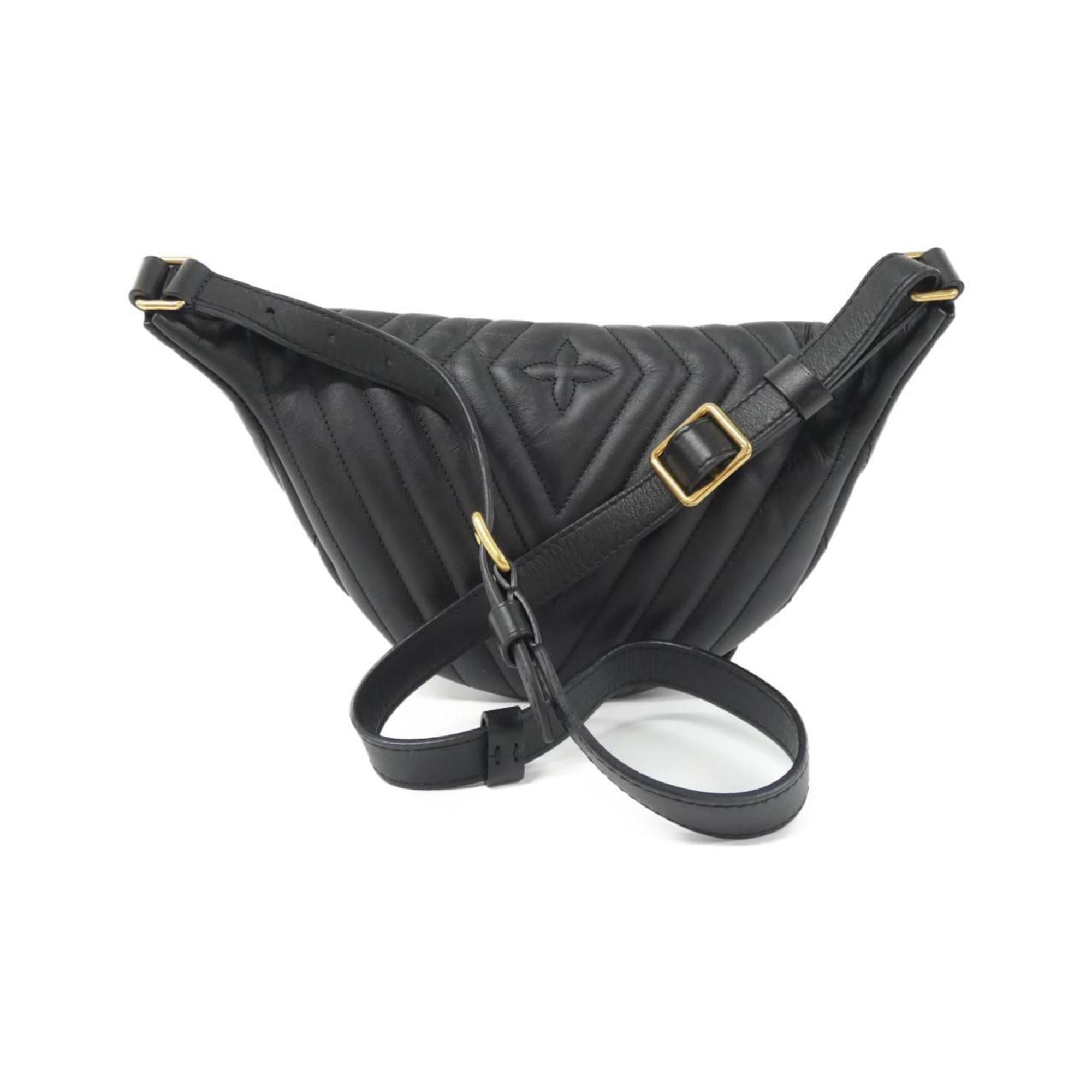 Louis Vuitton Black Leather Shoulder Bag (Pre-Owned)