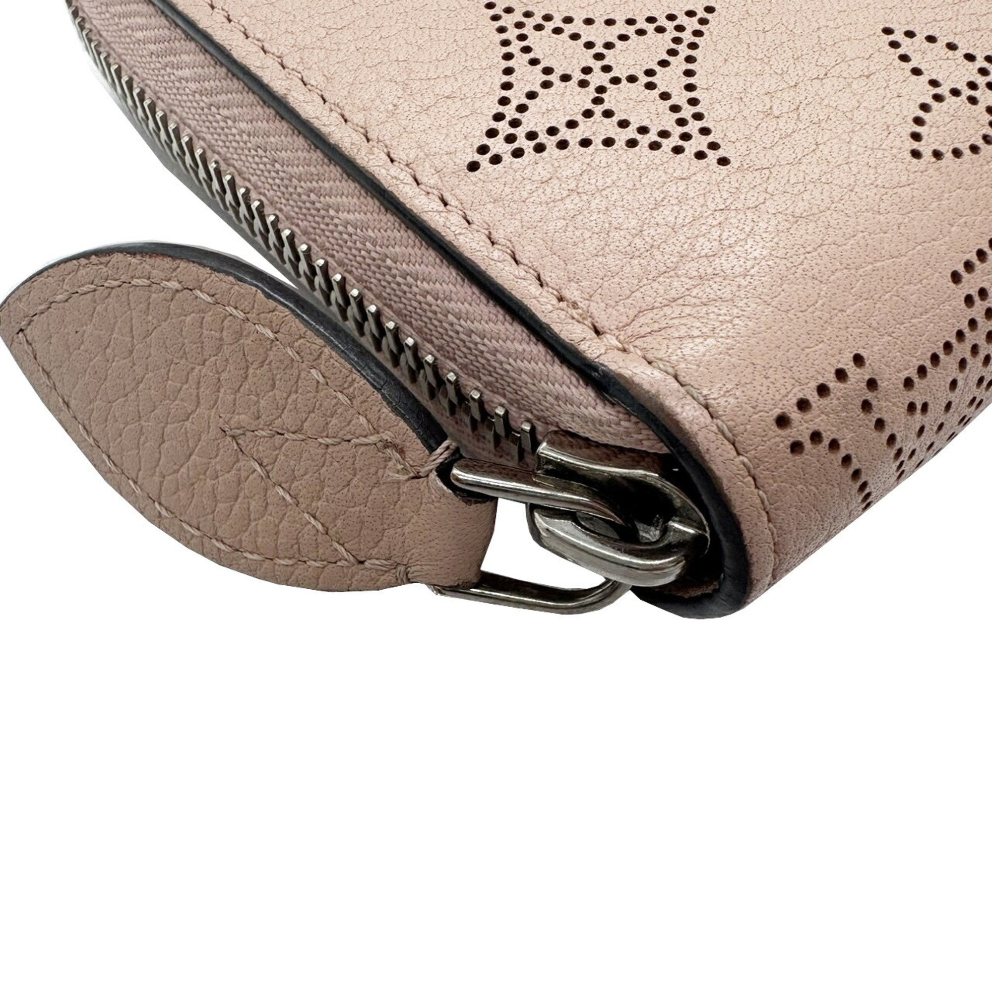 Louis Vuitton Mahina Pink Mahina Leather Long Wallet (Bi-Fold) (Pre-Owned)