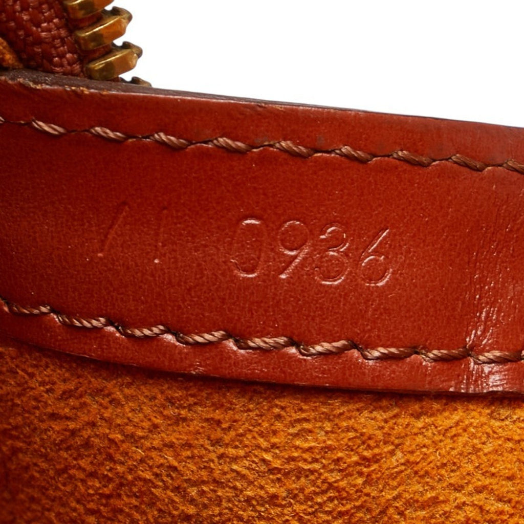 Louis Vuitton Kenyan Brown Leather Shoulder Bag Tote Bag (Pre-Owned)