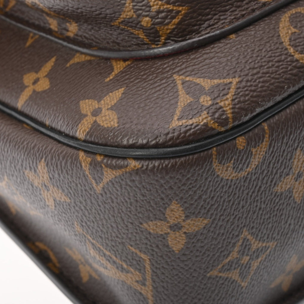Louis Vuitton Brown Monogram Canvas Shoulder Bag (Pre-Owned)