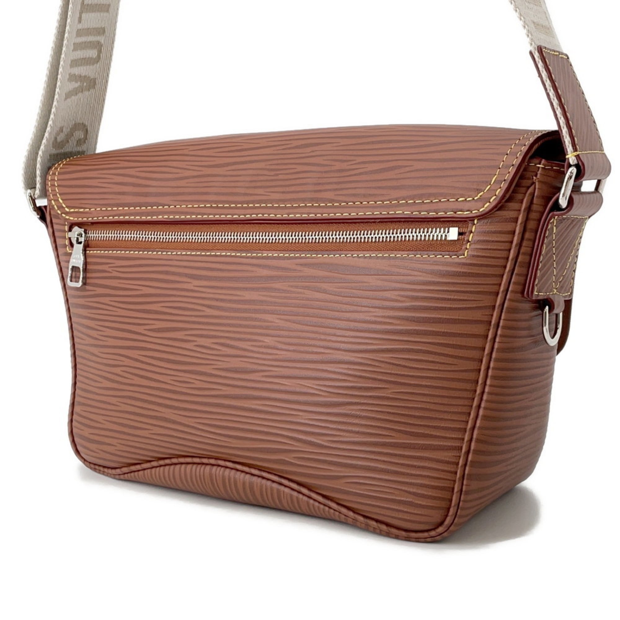 Louis Vuitton Brown Epi Leather Leather Shoulder Bag (Pre-Owned)