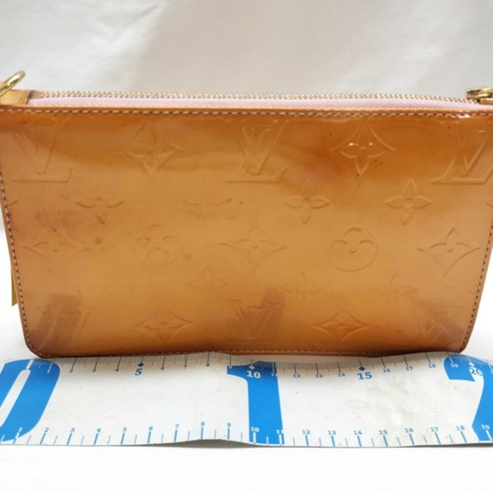 Lexington Pochette Monogram Vernis