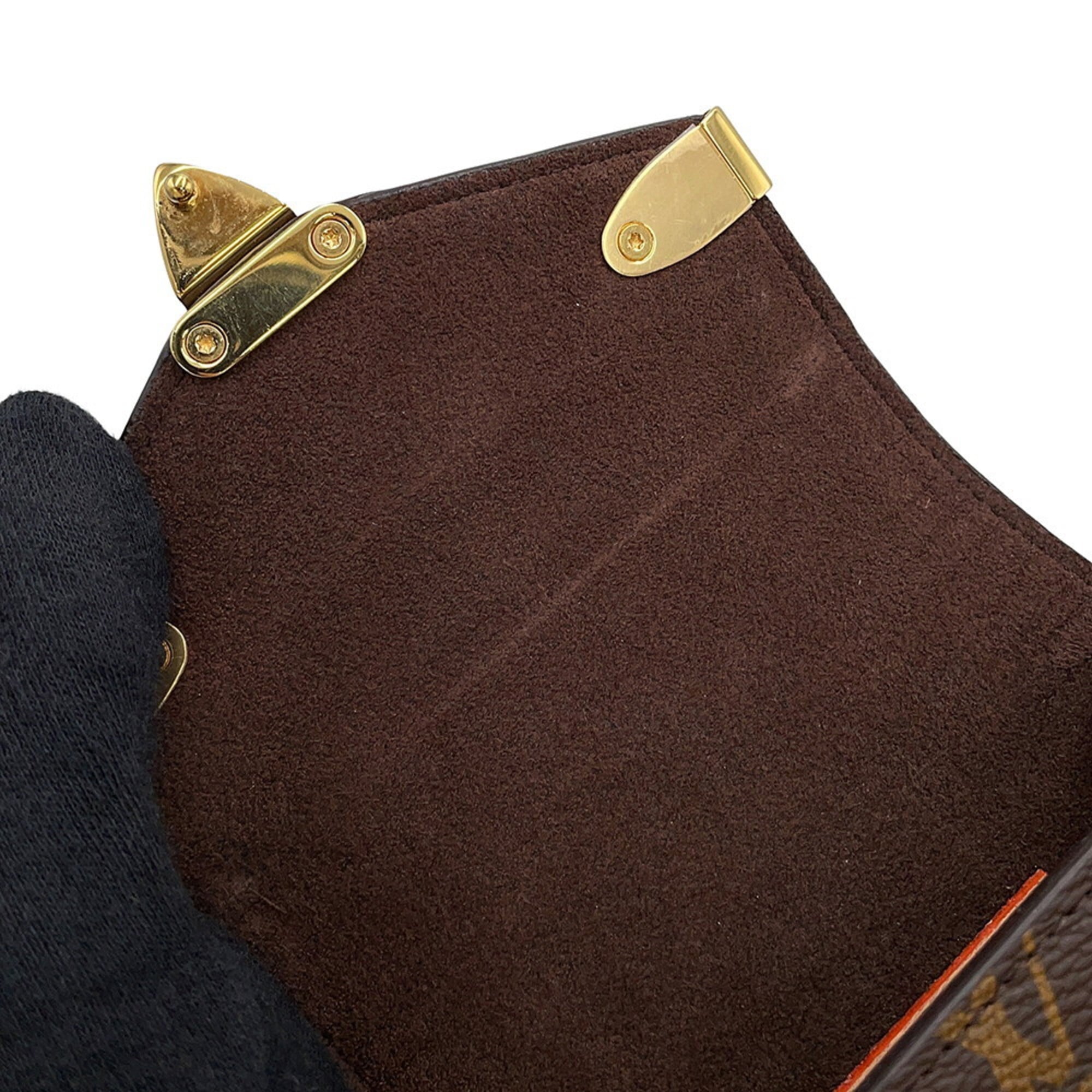 Louis Vuitton Brown Monogram Shoulder Bag (Pre-Owned)