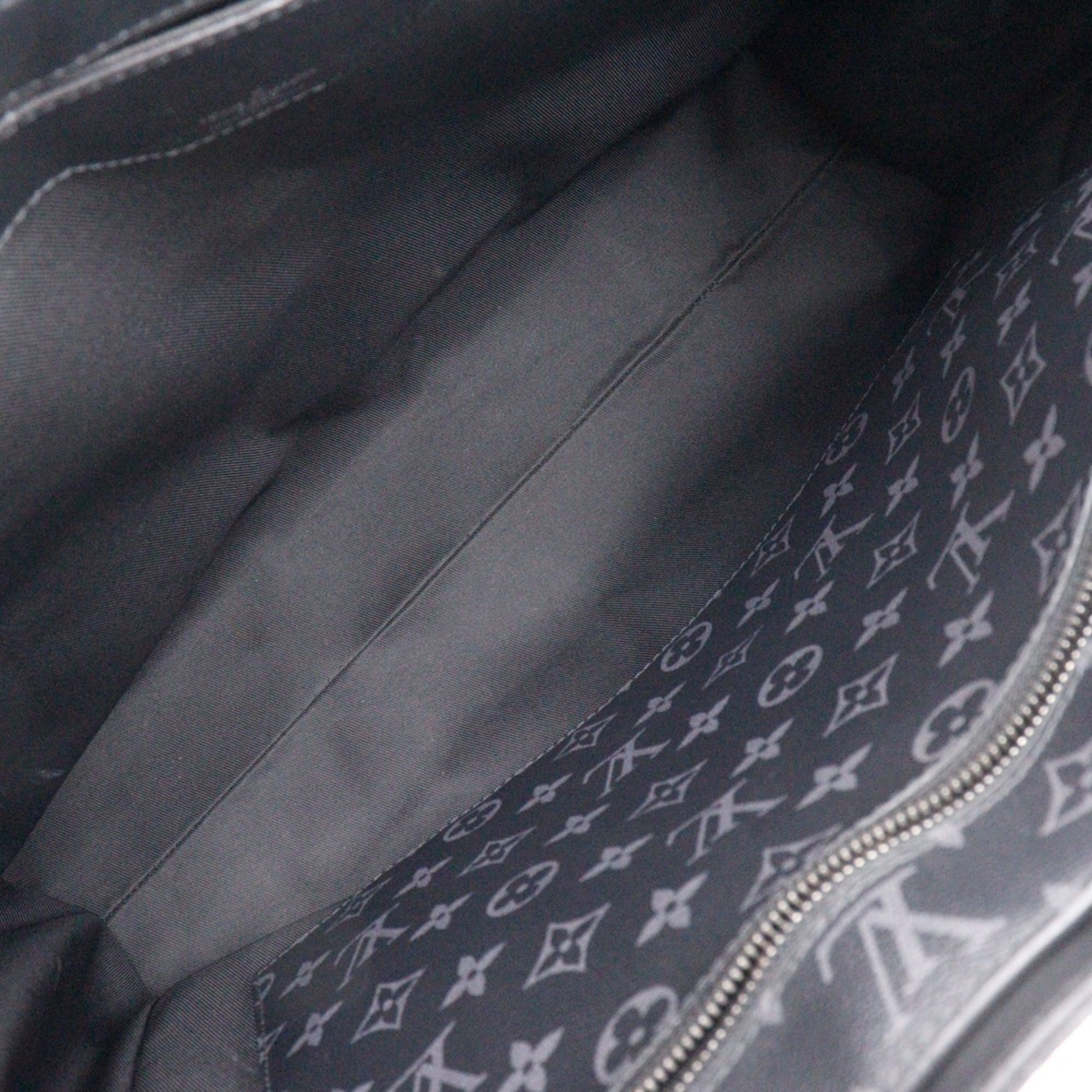 Louis Vuitton Black Monogram Eclipse Handbag (Pre-Owned)