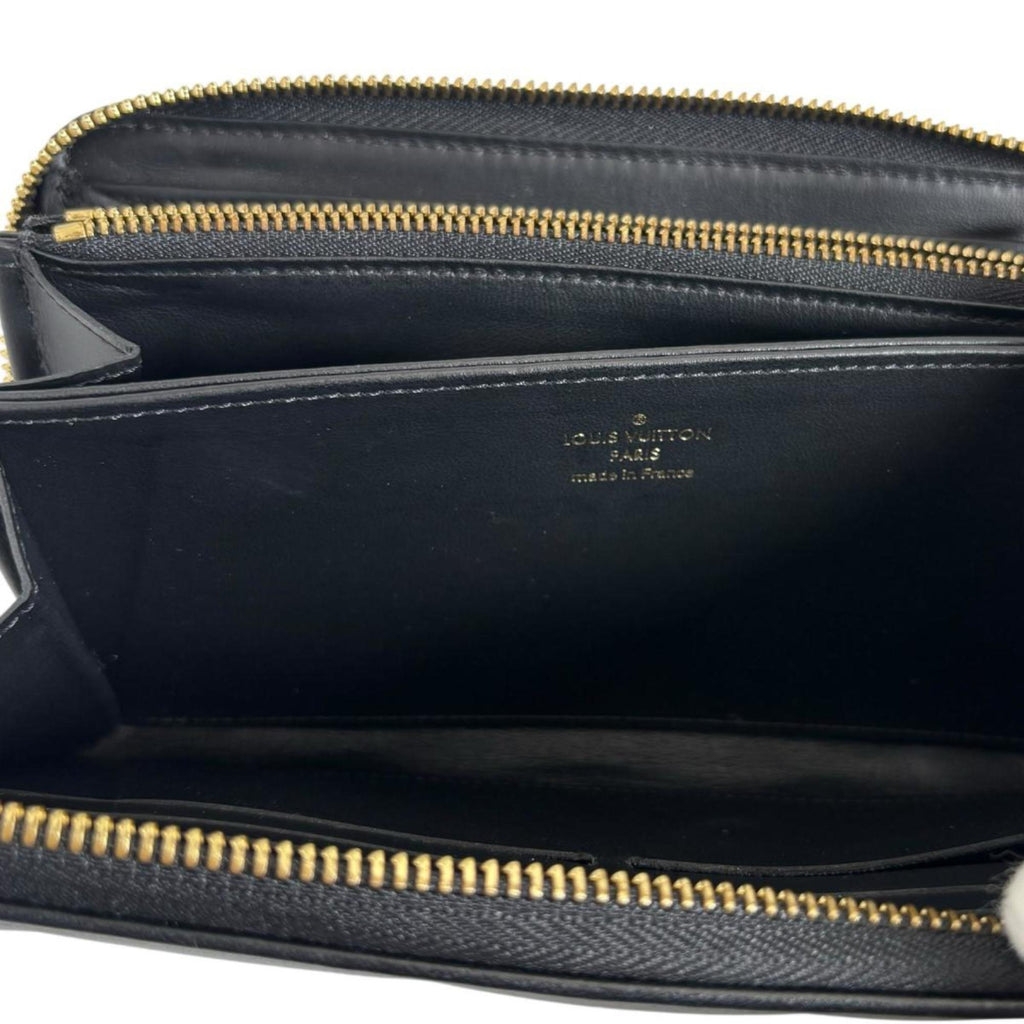 Louis Vuitton Monogram Black Noir Leather Long Wallet (Bi-Fold) (Pre-Owned)