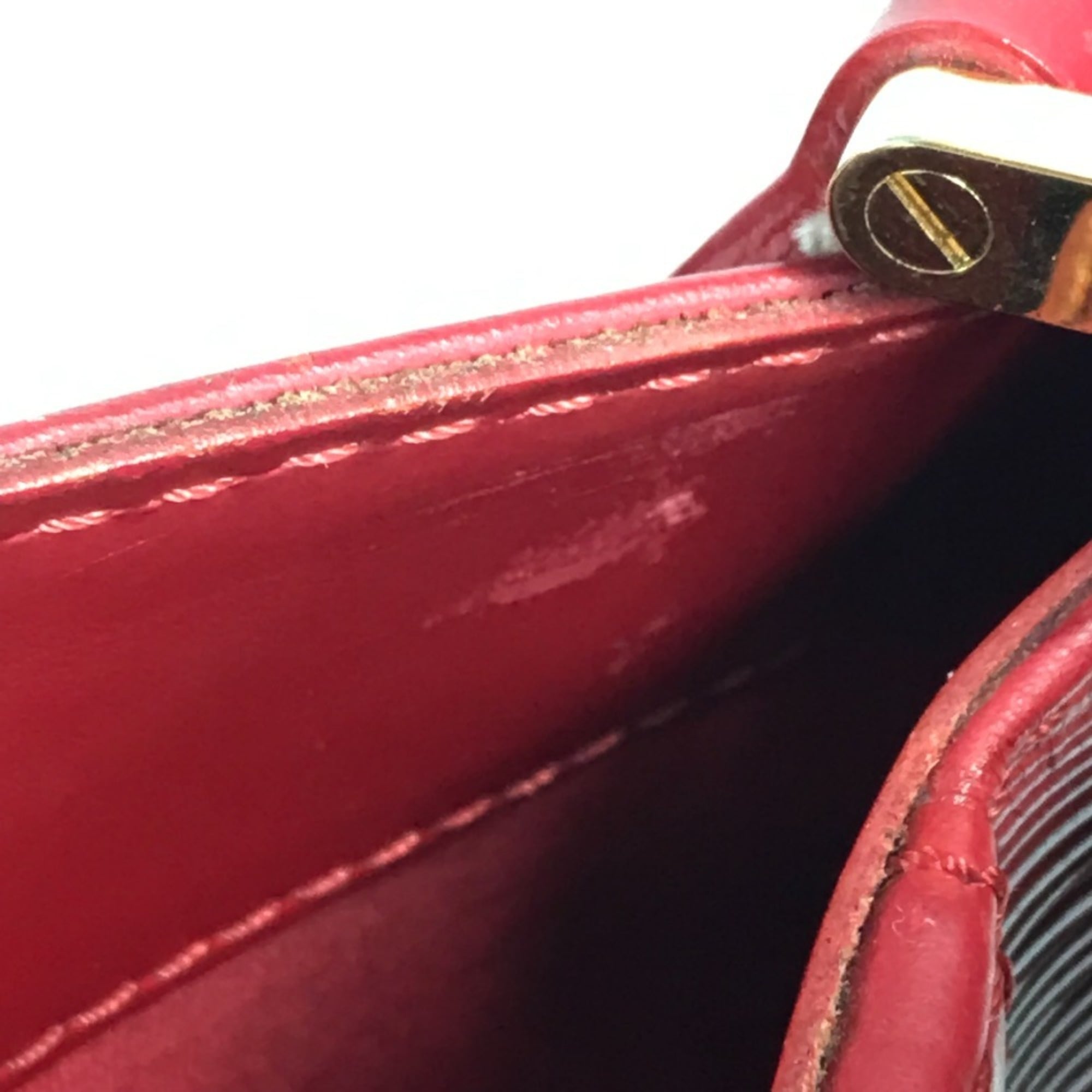 Louis Vuitton Red Color Epi Leather Shoulder Bag (Pre-Owned)