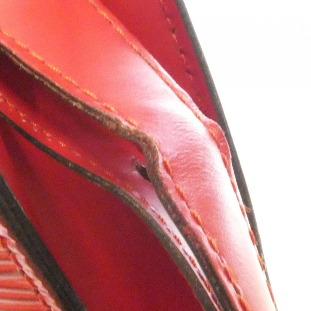 Louis Vuitton Red Color Leather Shoulder Bag (Pre-Owned)