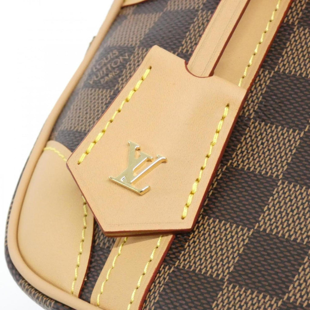Louis Vuitton Brown Coated Canvas Shoulder Bag (Pre-Owned)
