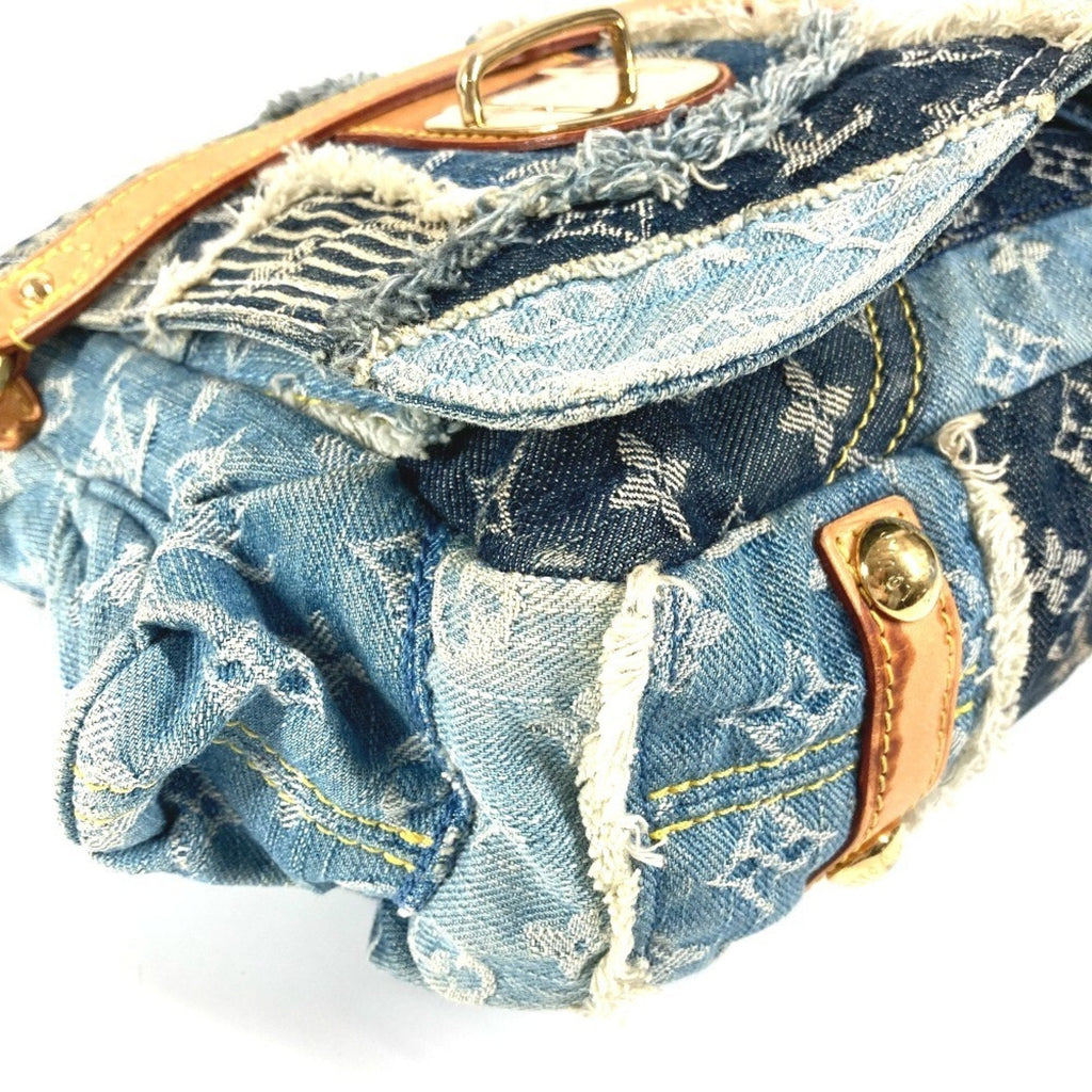 Louis Vuitton Blue Monogram Monogram Denim Messenger Bag Shoulder Bag (Pre-Owned)