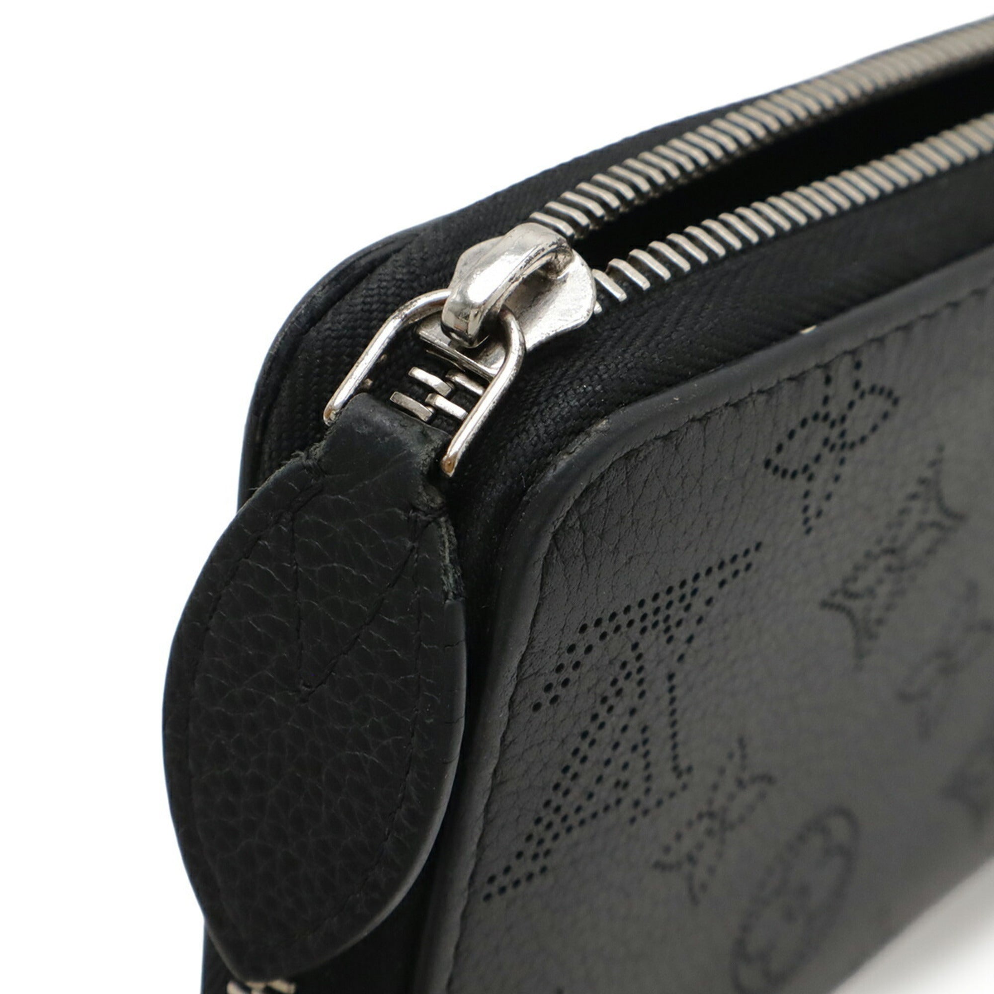 Louis Vuitton Black Noir Leather Coin Purse/Coin Case (Pre-Owned)