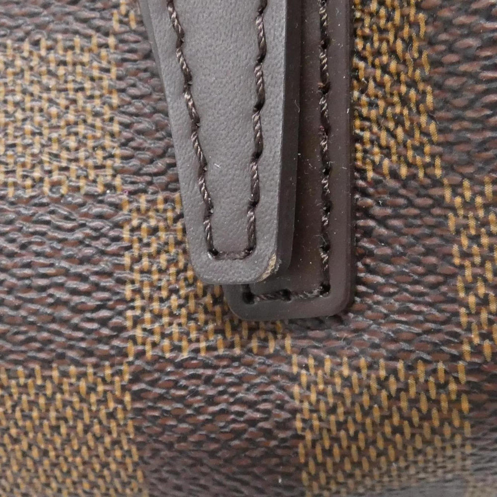 Louis Vuitton Brown Coated Canvas Shoulder Bag (Pre-Owned)