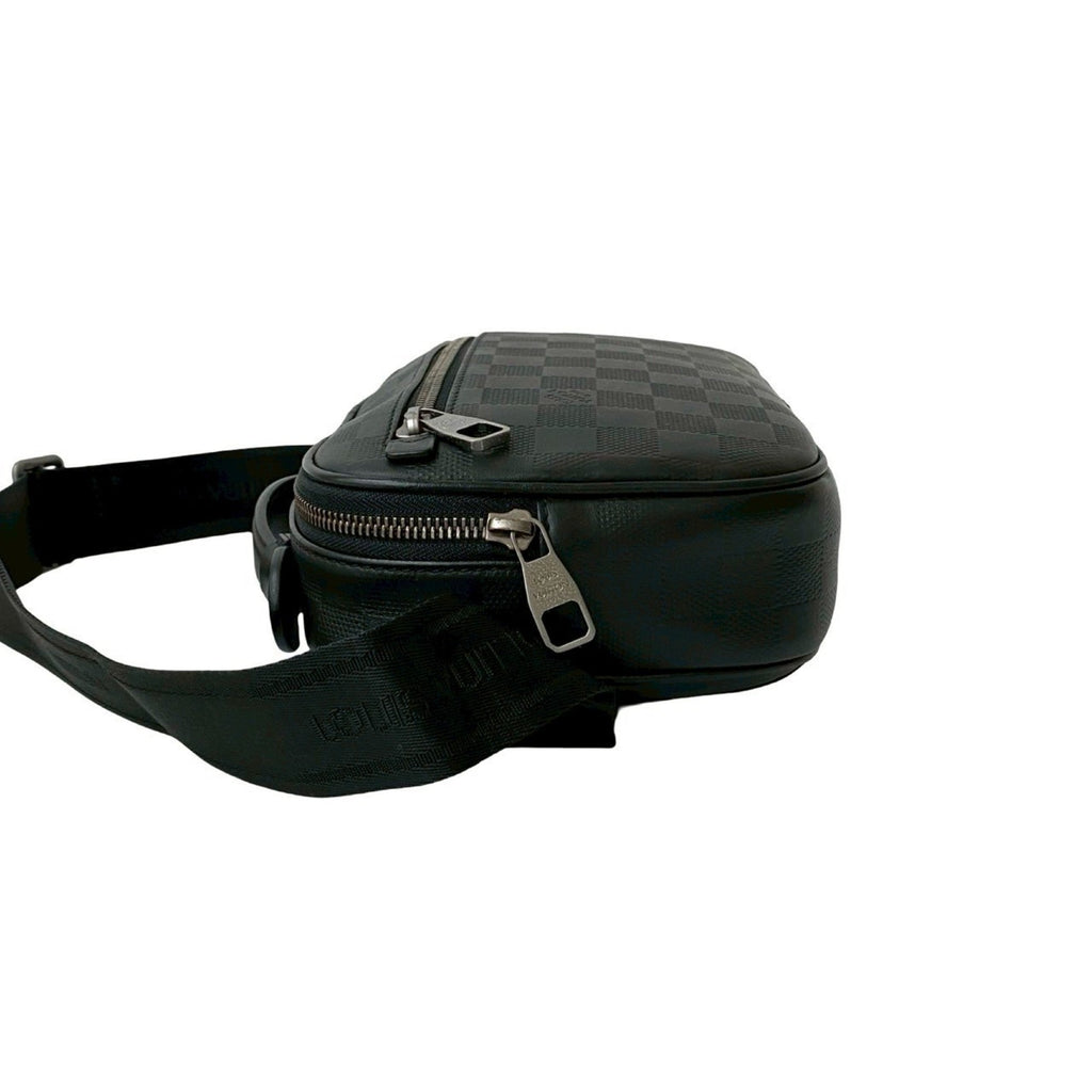 Louis Vuitton Black Leather Handbag Sling Bag (Pre-Owned)