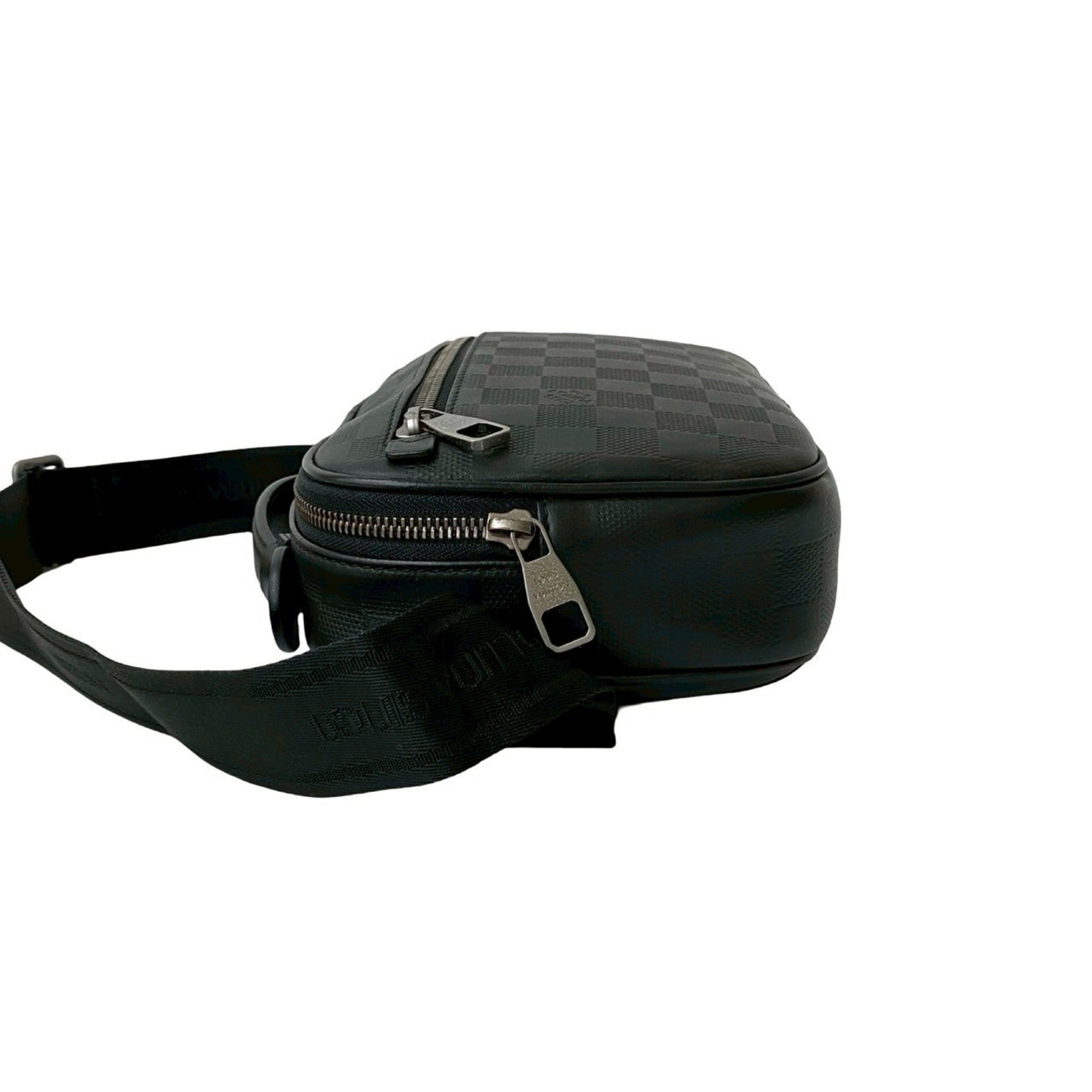 Louis Vuitton Black Leather Handbag Sling Bag (Pre-Owned)