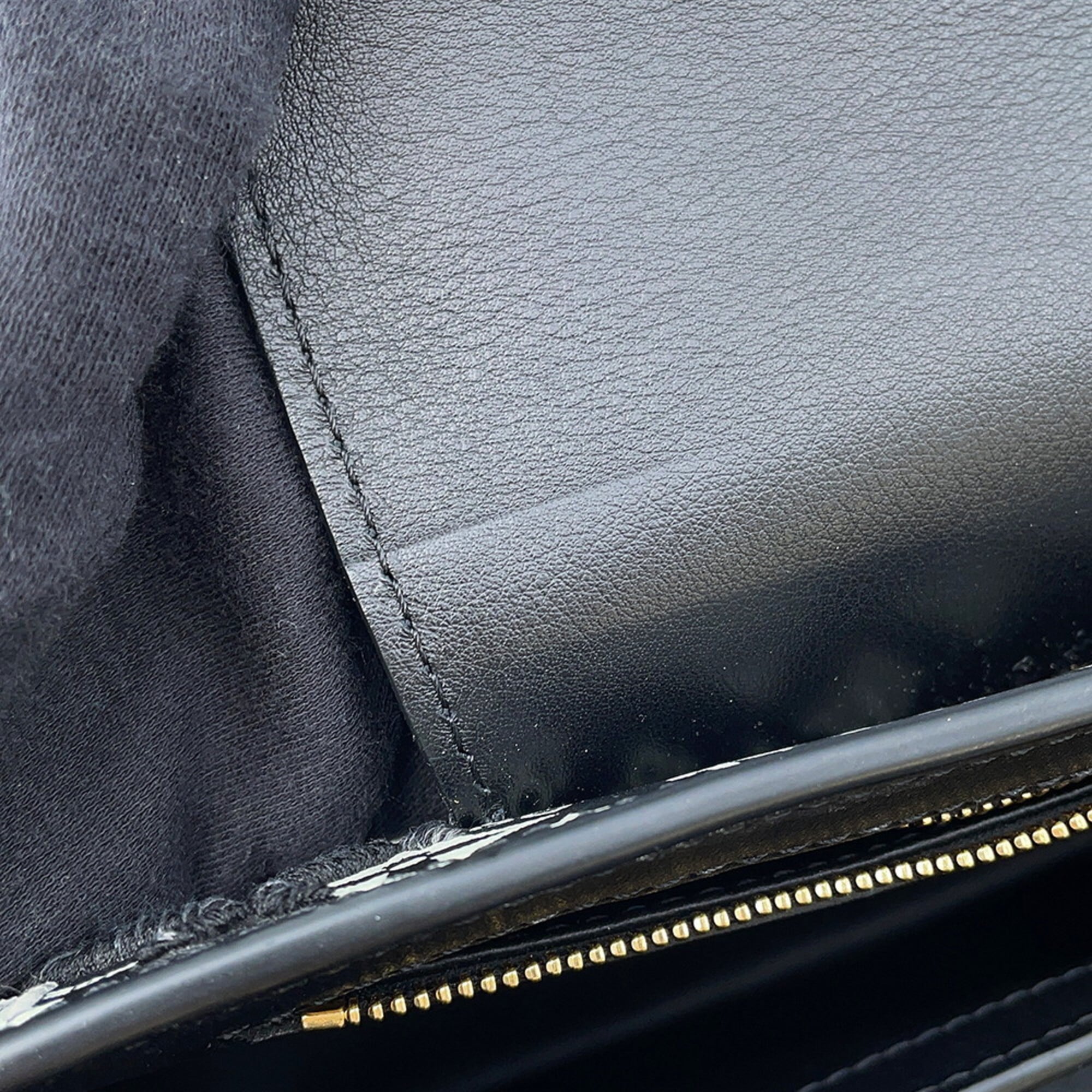 Louis Vuitton Black Noir Leather Handbag (Pre-Owned)
