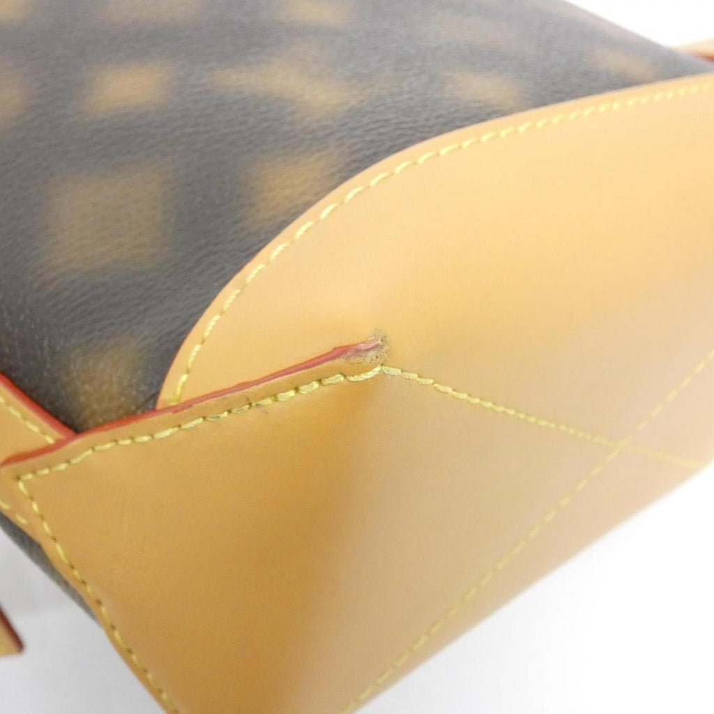 Louis Vuitton Brown Coated Canvas Shoulder Bag (Pre-Owned)
