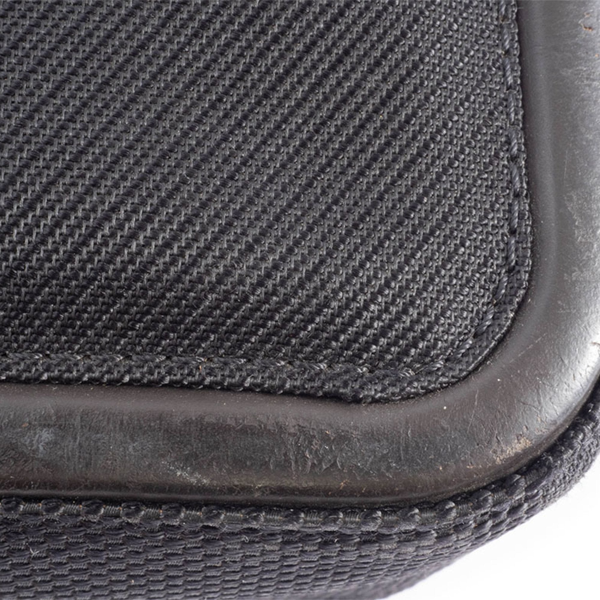Louis Vuitton Black Noir Damier Geant Shoulder Bag (Pre-Owned)