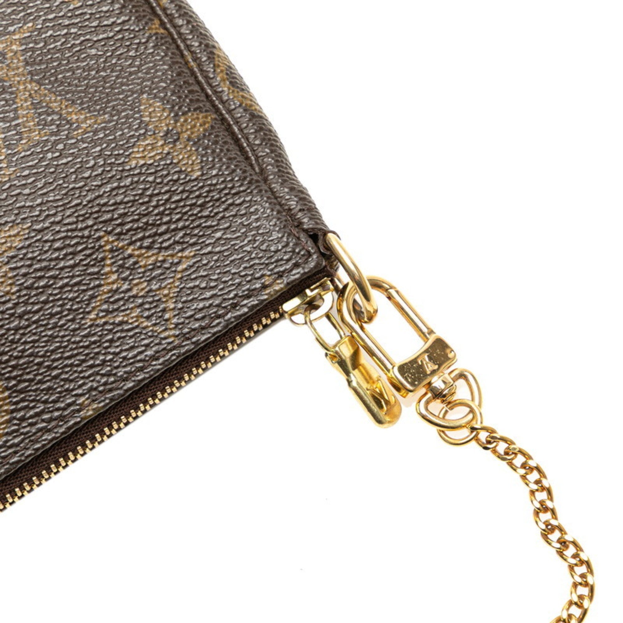 Louis Vuitton Monogram Brown Monogram Monogram Pouch (Pre-Owned)