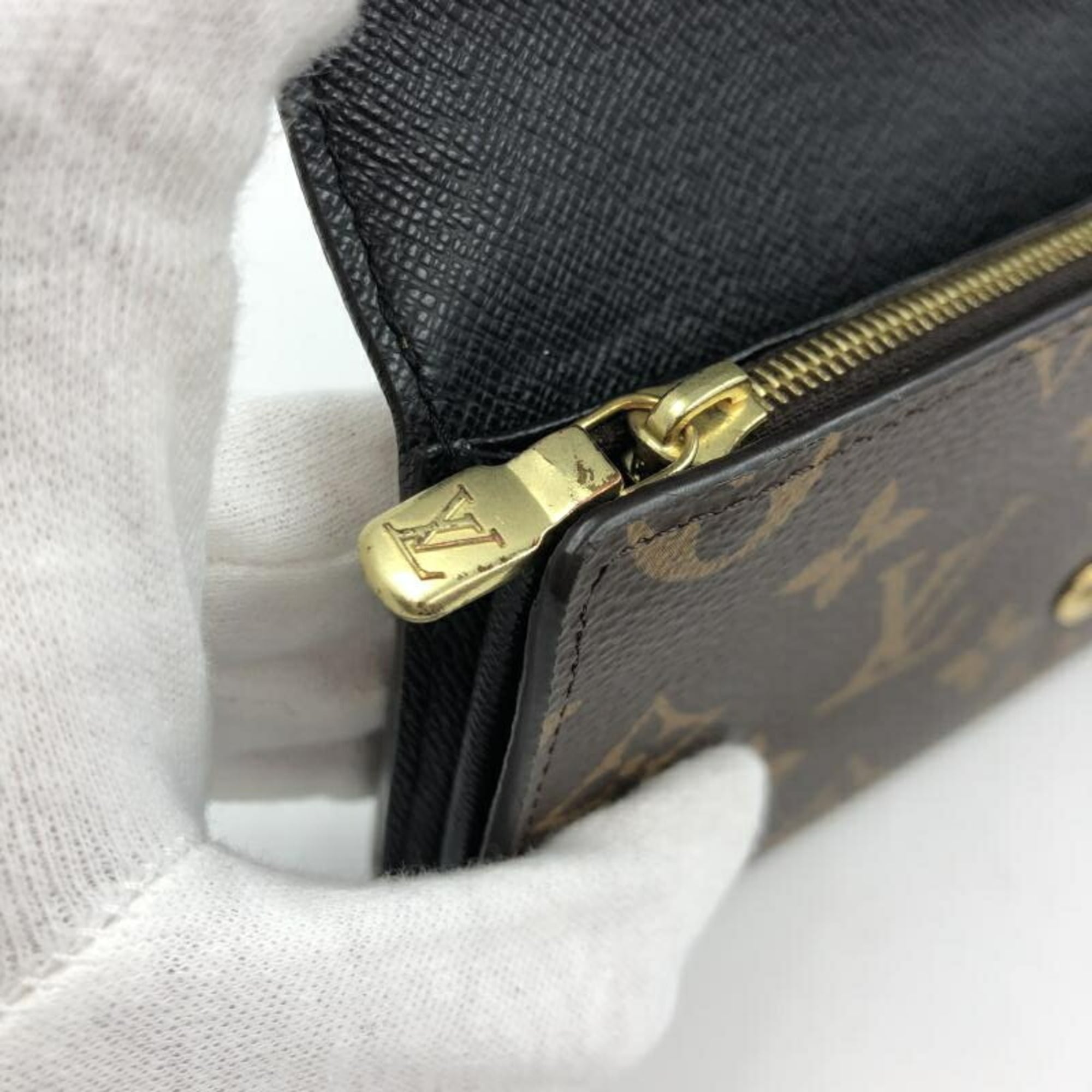 Louis Vuitton Monogram Monogram Monogram Long Wallet (Bi-Fold) (Pre-Owned)