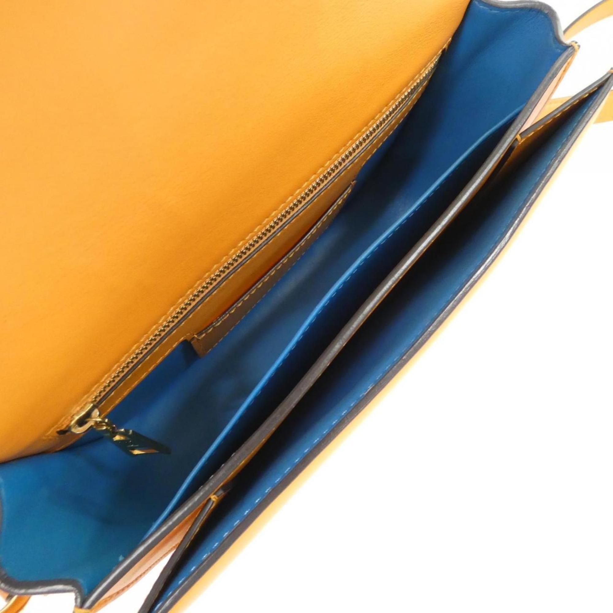Louis Vuitton Orange Leather Shoulder Bag (Pre-Owned)