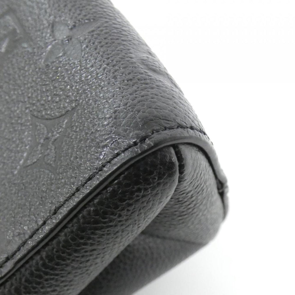 Louis Vuitton Black Leather Shoulder Bag (Pre-Owned)