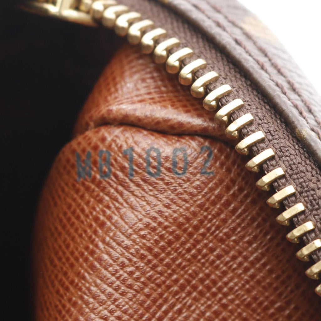 Louis Vuitton Brown Coated Canvas Shoulder Bag (Pre-Owned)
