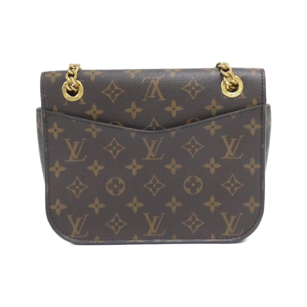 Louis Vuitton Marron Coated Canvas Shoulder Bag (Pre-Owned)