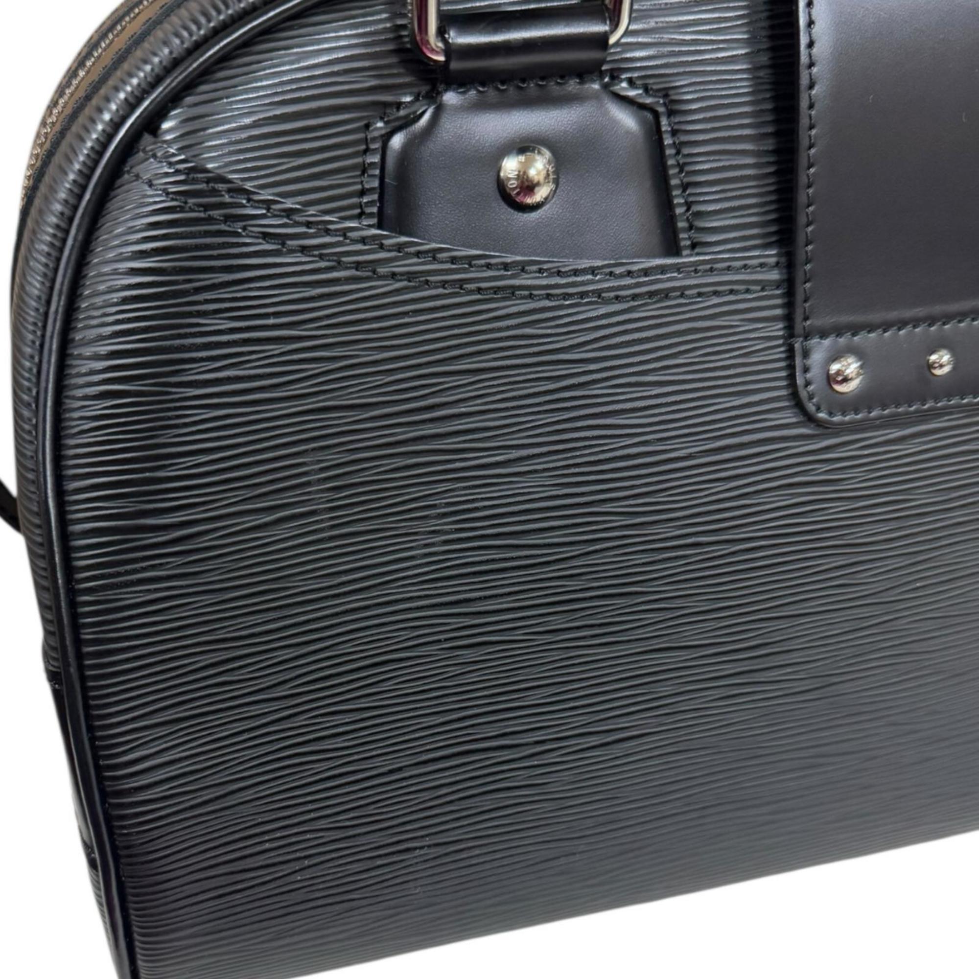 Louis Vuitton Black Epi Leather Handbag (Pre-Owned)