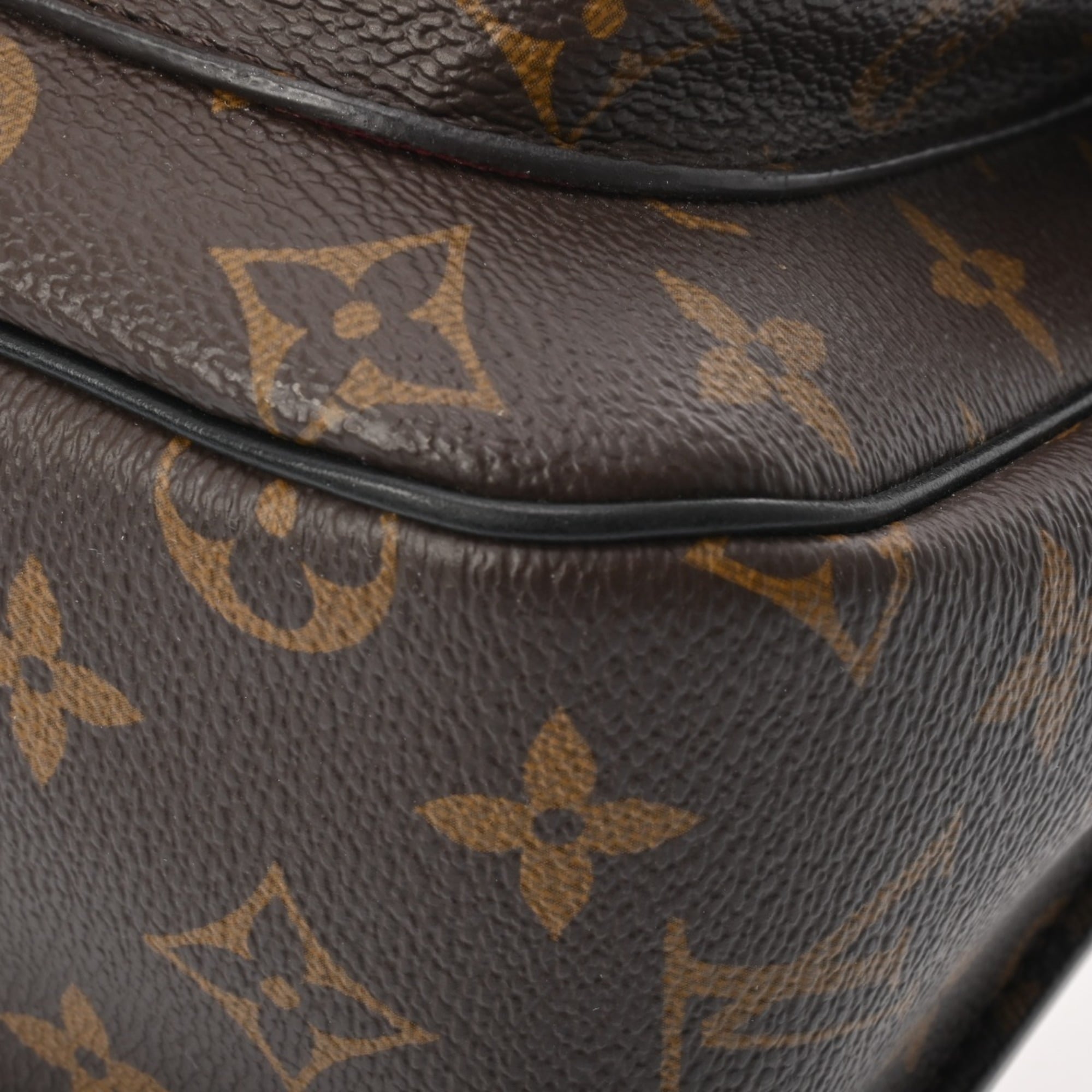 Louis Vuitton Brown Monogram Canvas Shoulder Bag (Pre-Owned)