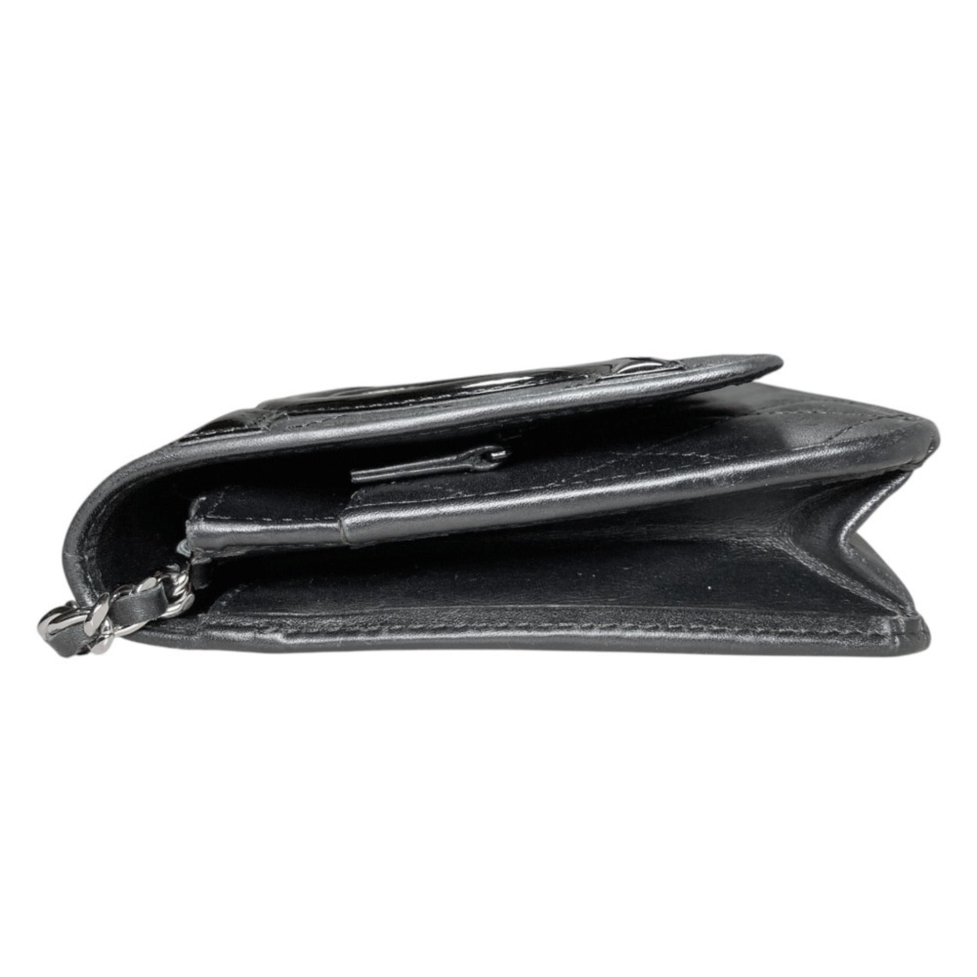 Cambon Wallet on Chain Quilted Leather