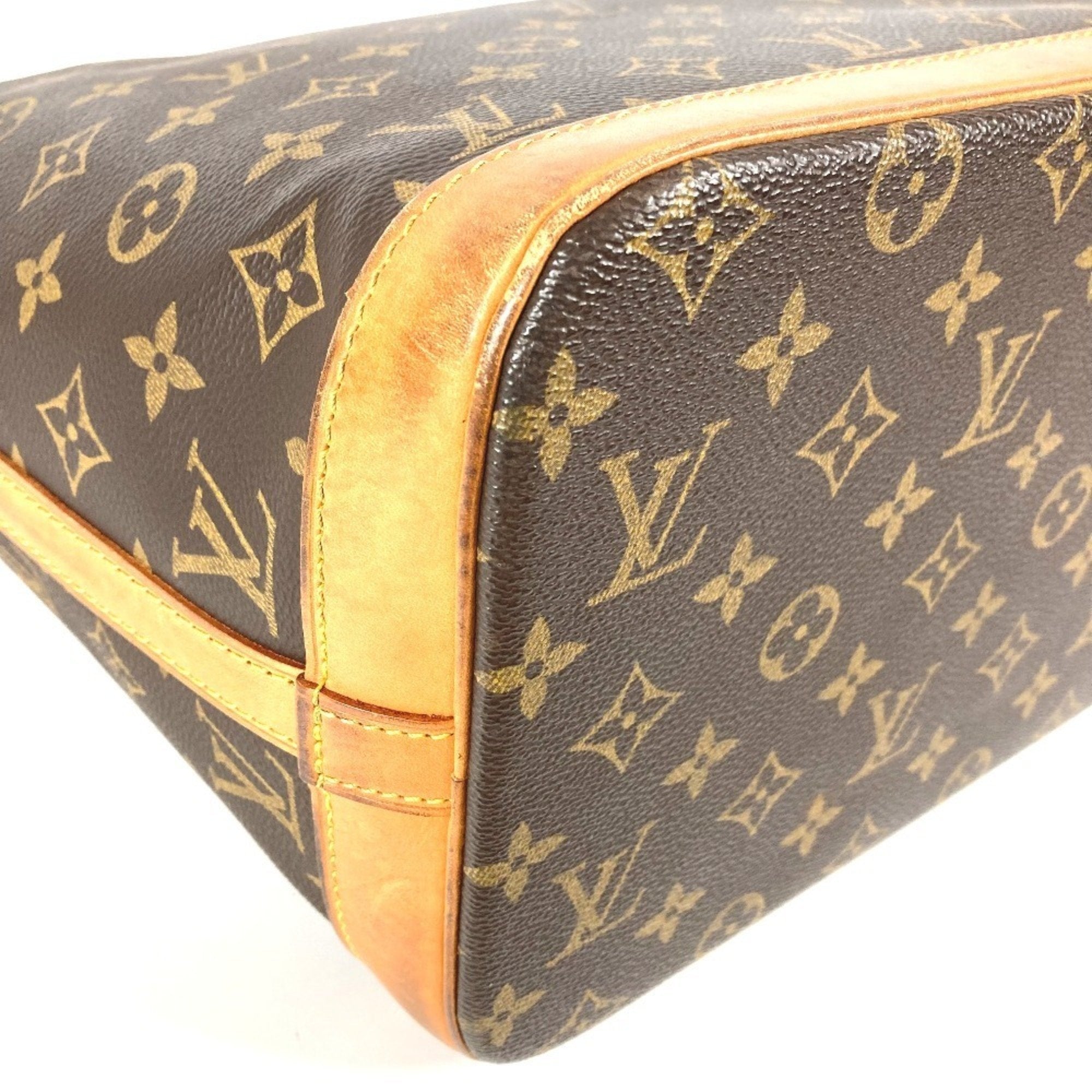 Louis Vuitton Brown Monogram Monogram Shoulder Bag (Pre-Owned)